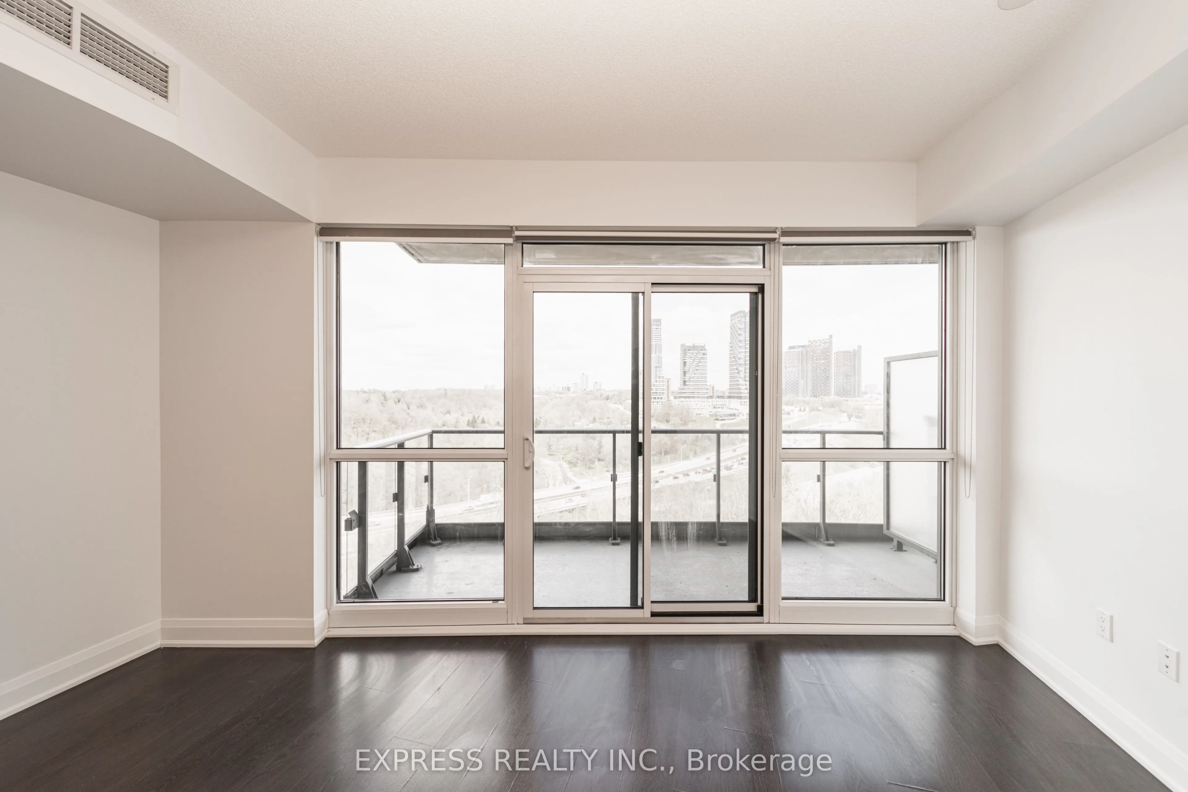 160 Vanderhoof Avenue, #716