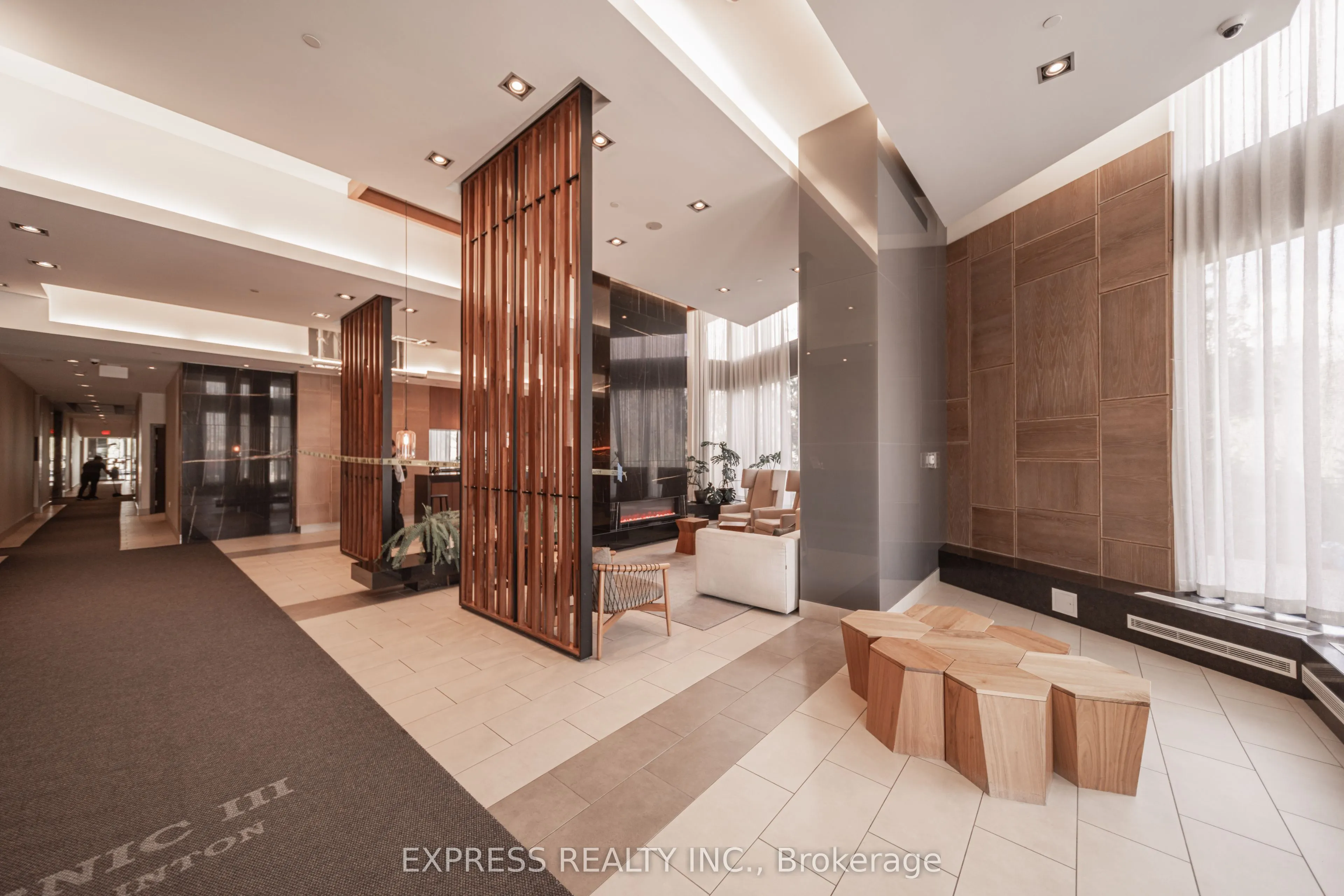 160 Vanderhoof Avenue, #716