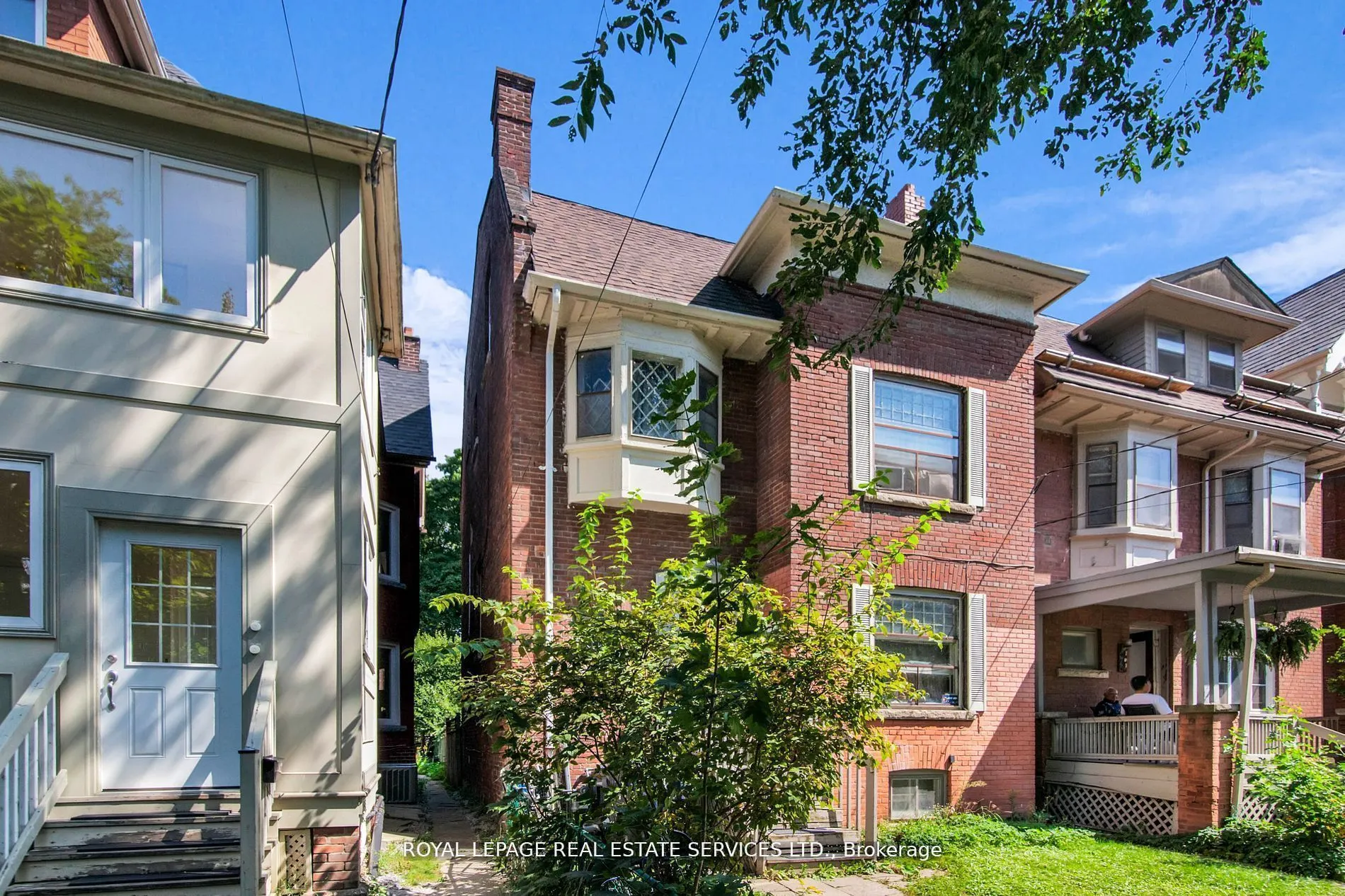 577 Huron Street