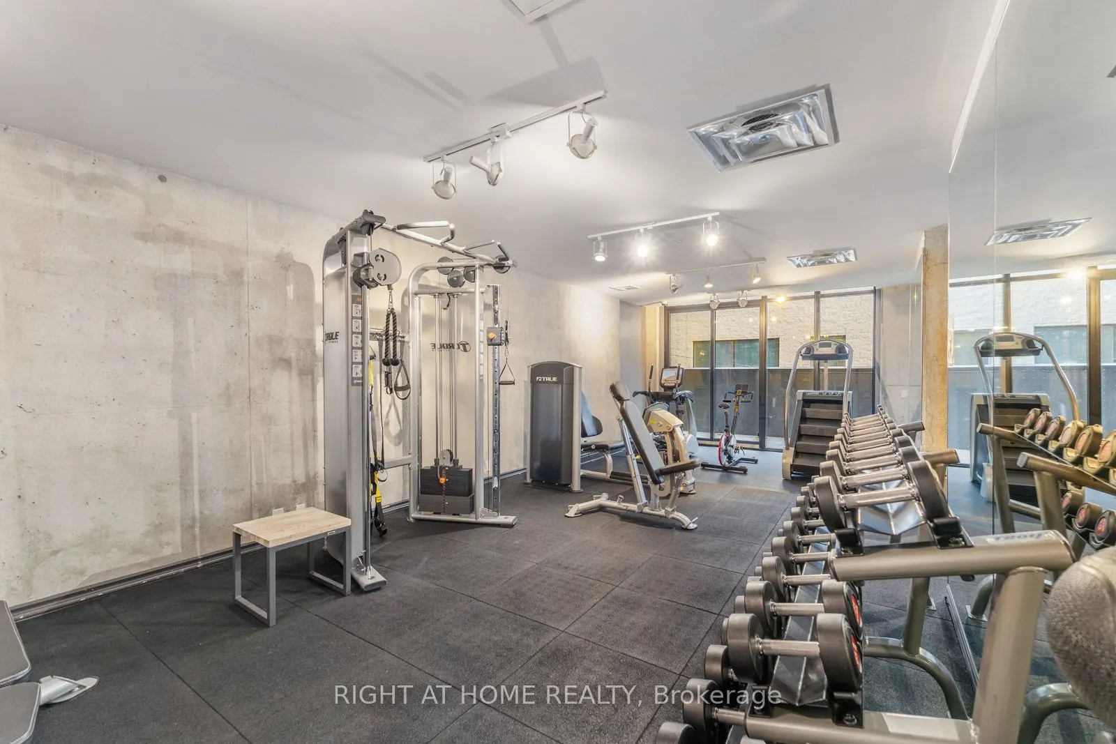 608 Richmond Street W #320