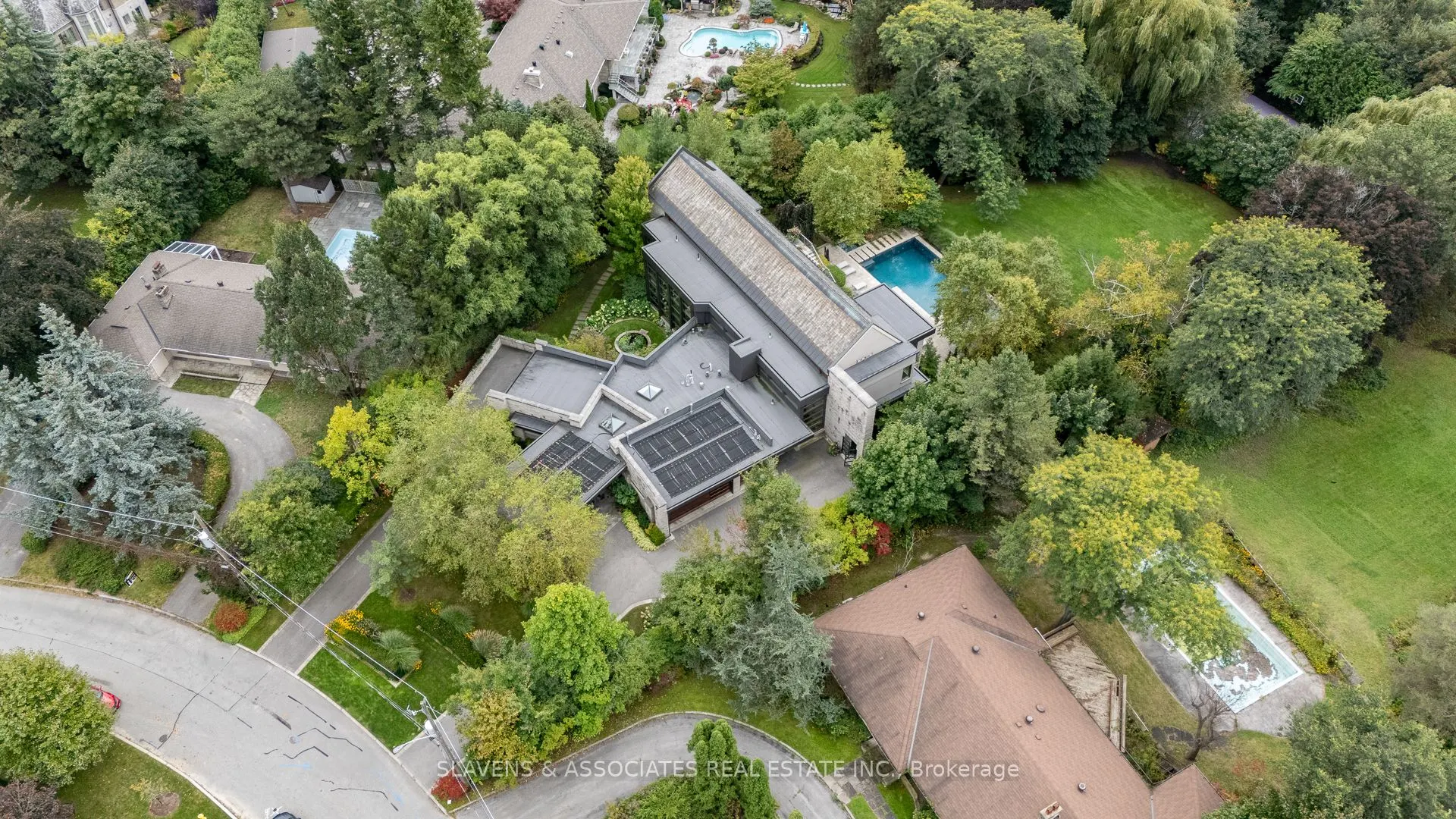 7 Oxbow Road