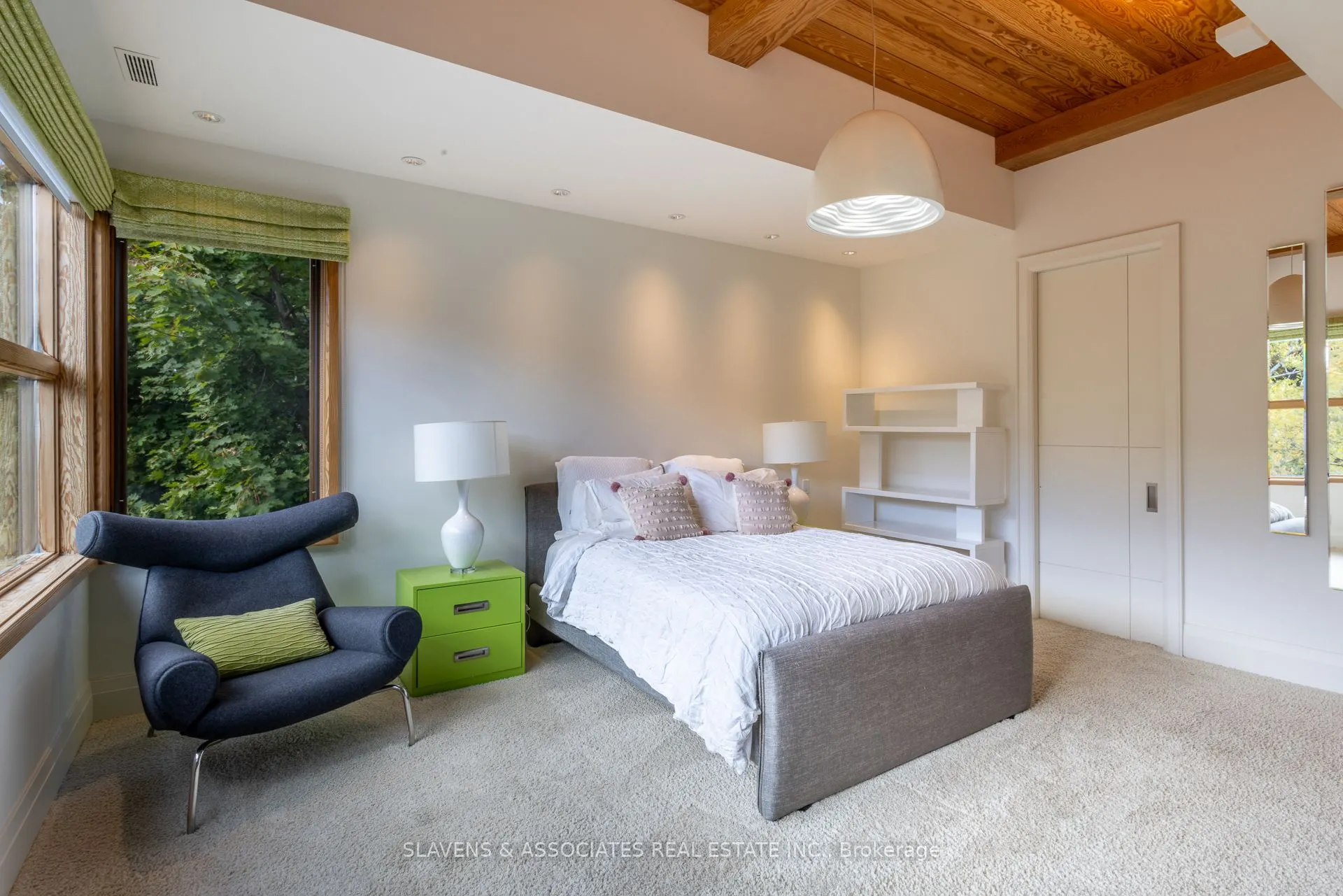 7 Oxbow Road