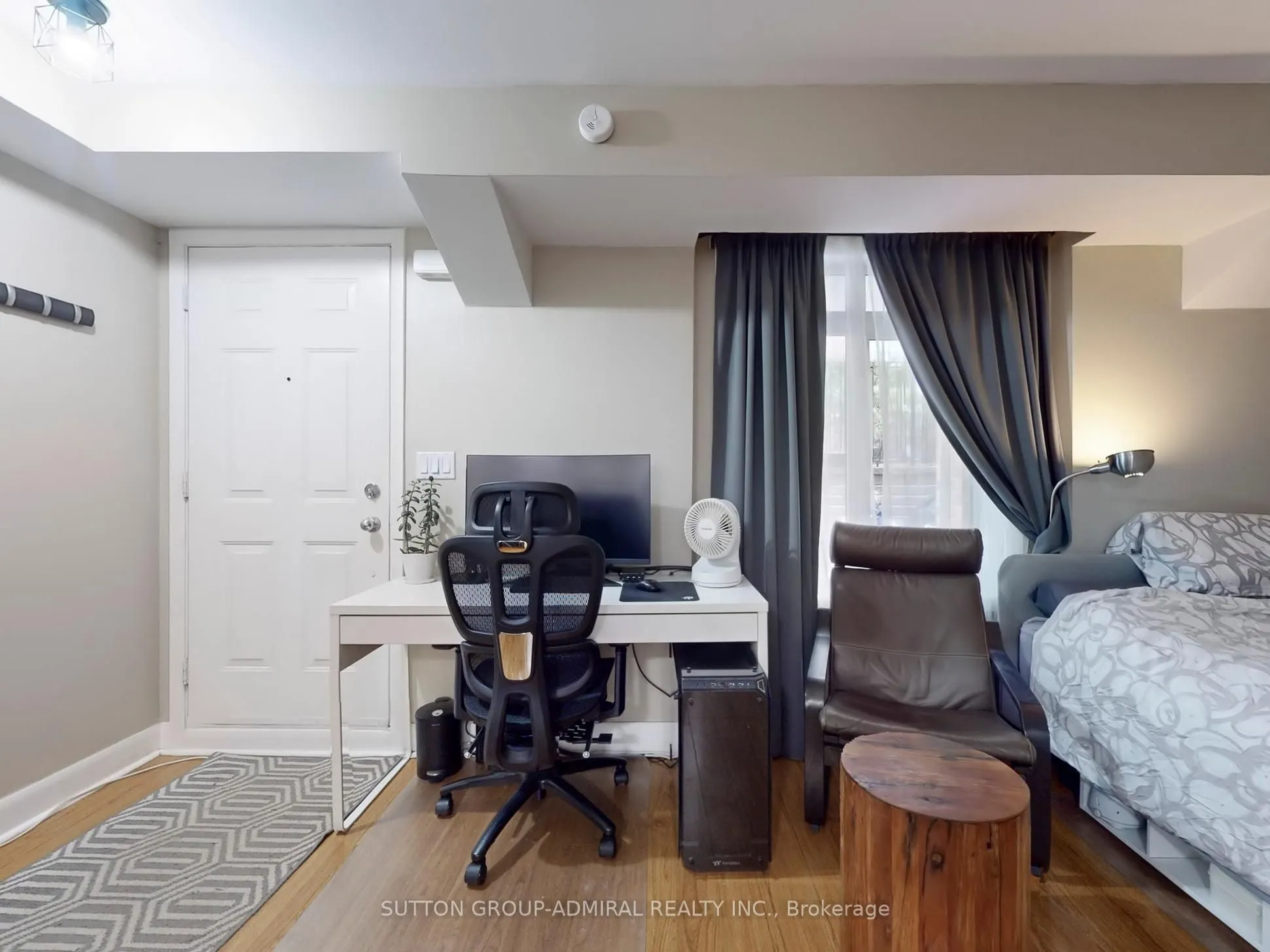 415 Jarvis Street, #152