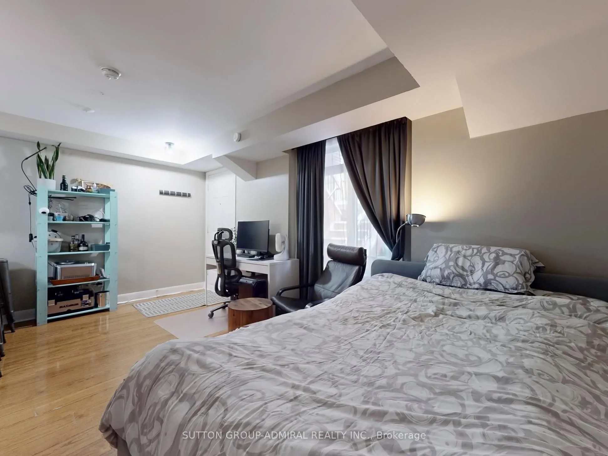 415 Jarvis Street, #152
