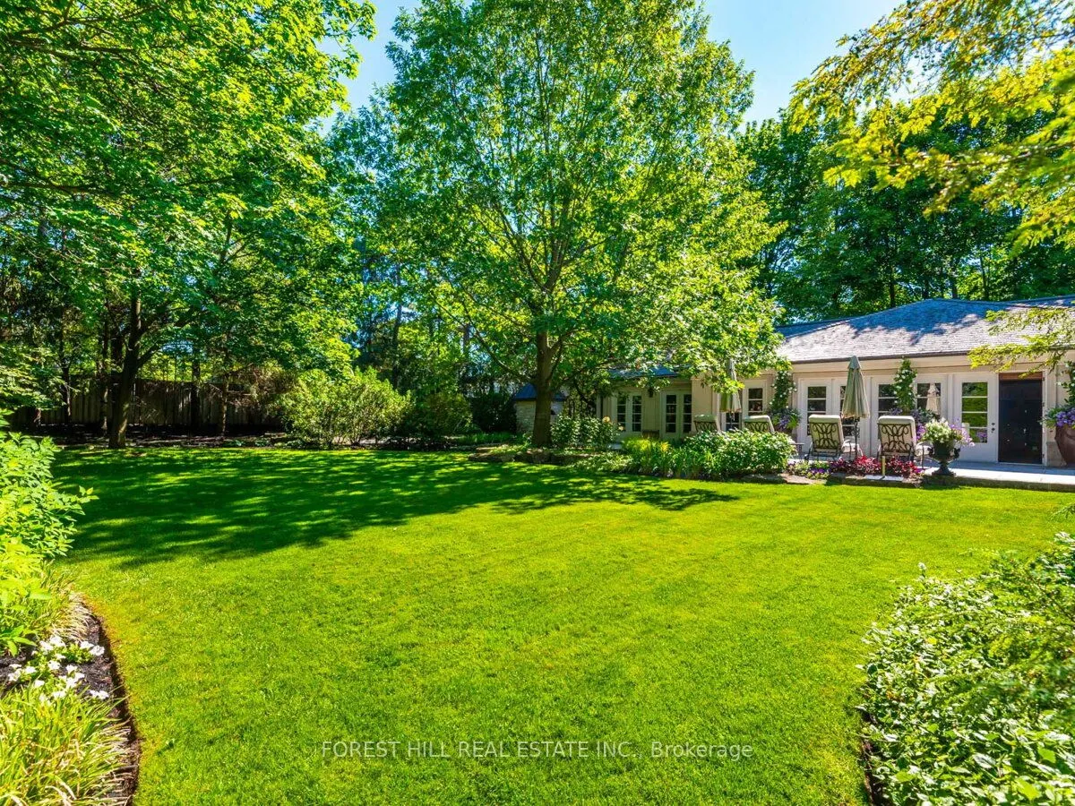 89 Old Colony Road