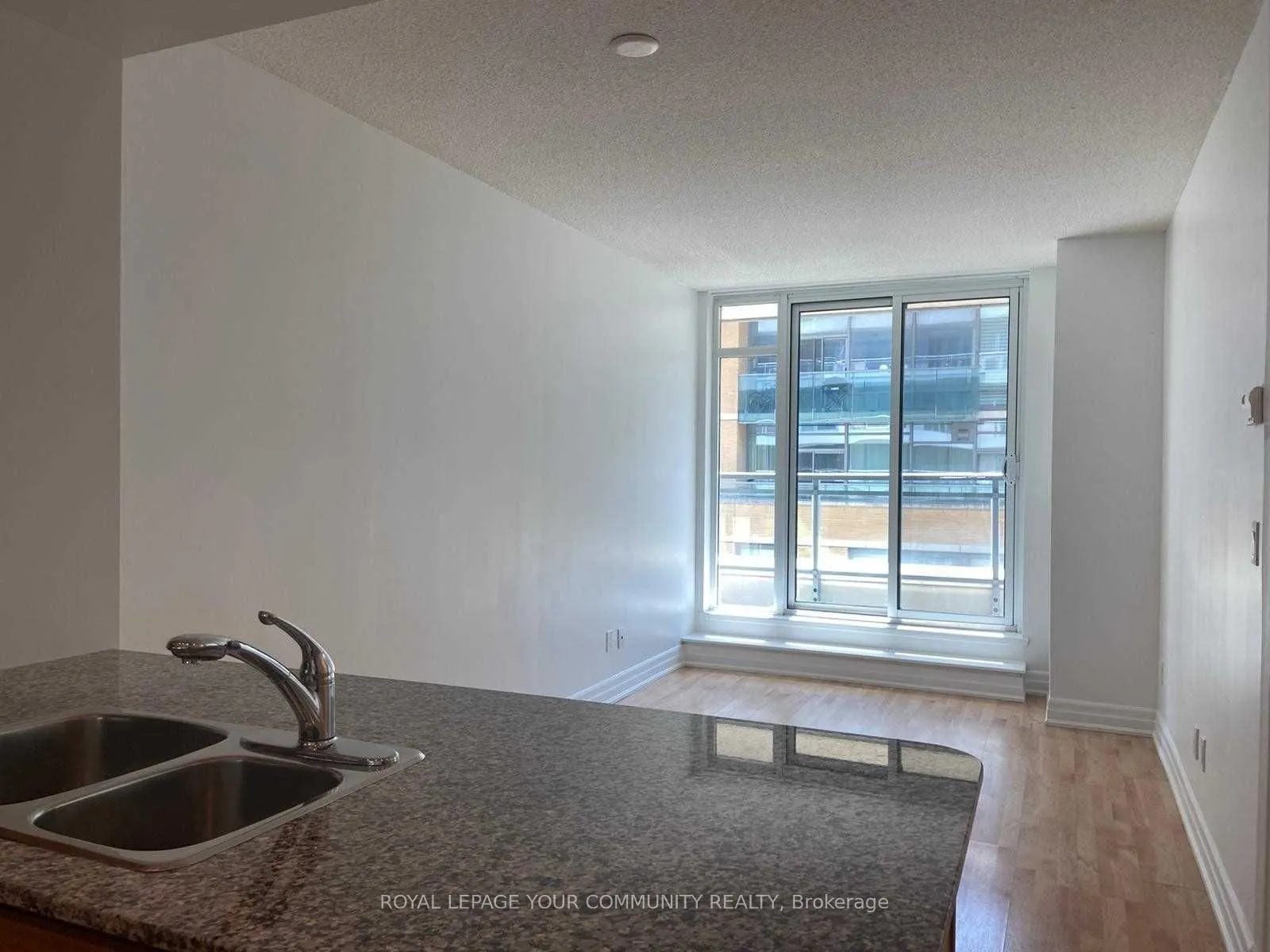 8 Scollard Street #606