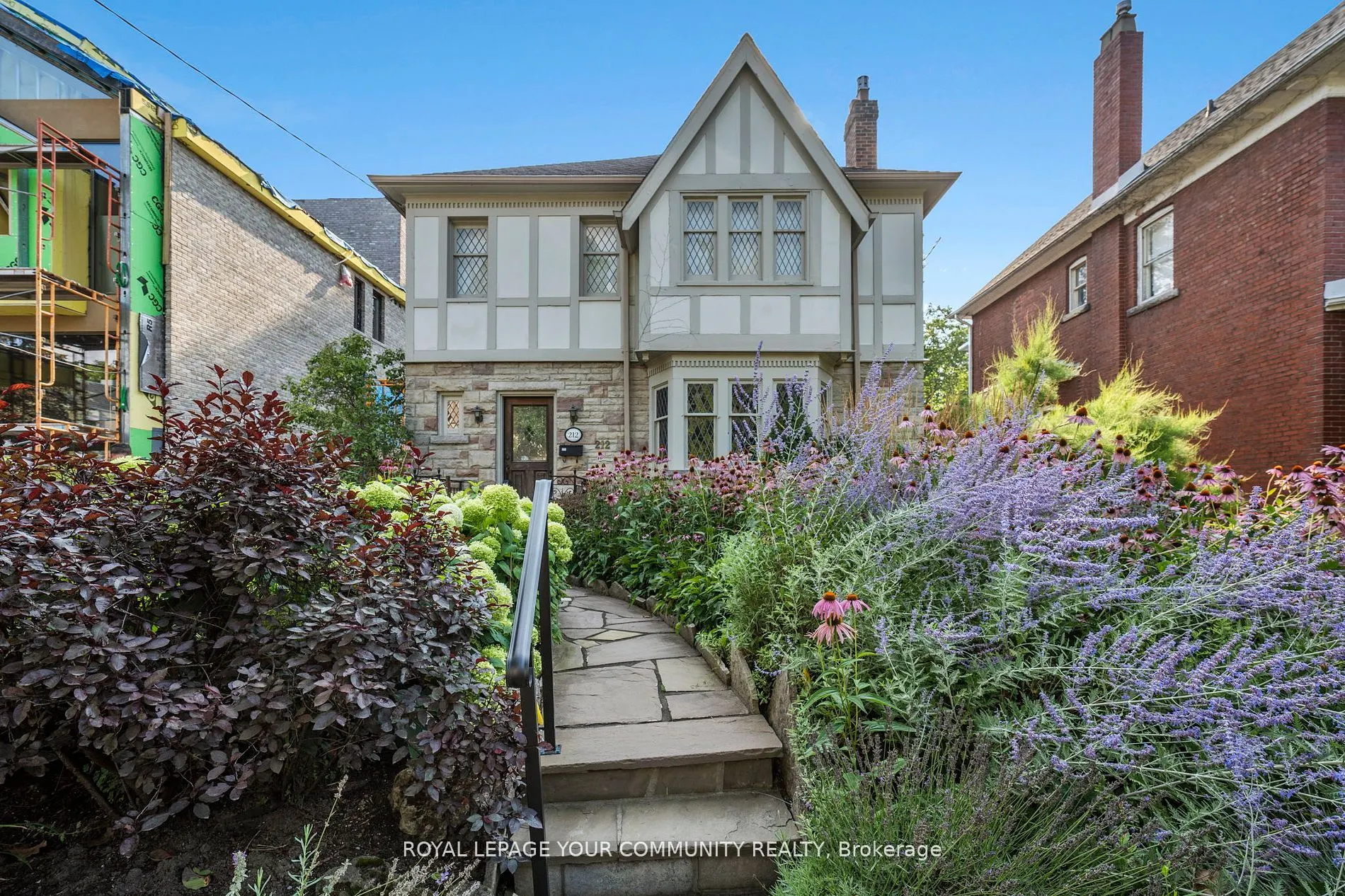 212 Glenayr Road
