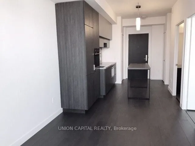 8 Eglinton Avenue E, #3109