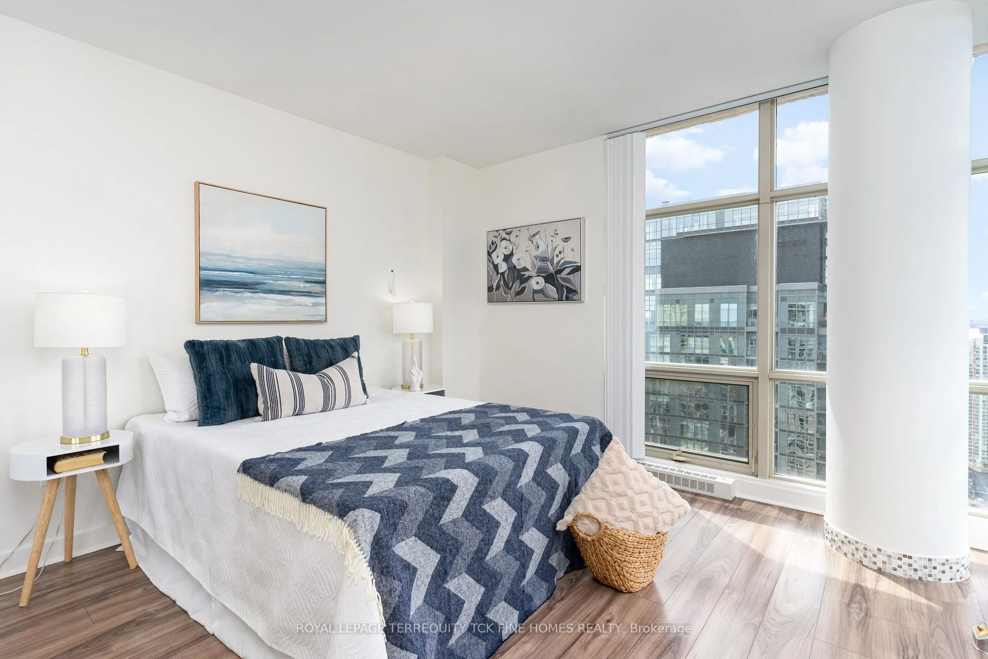 35 Mariner Terrace #5303