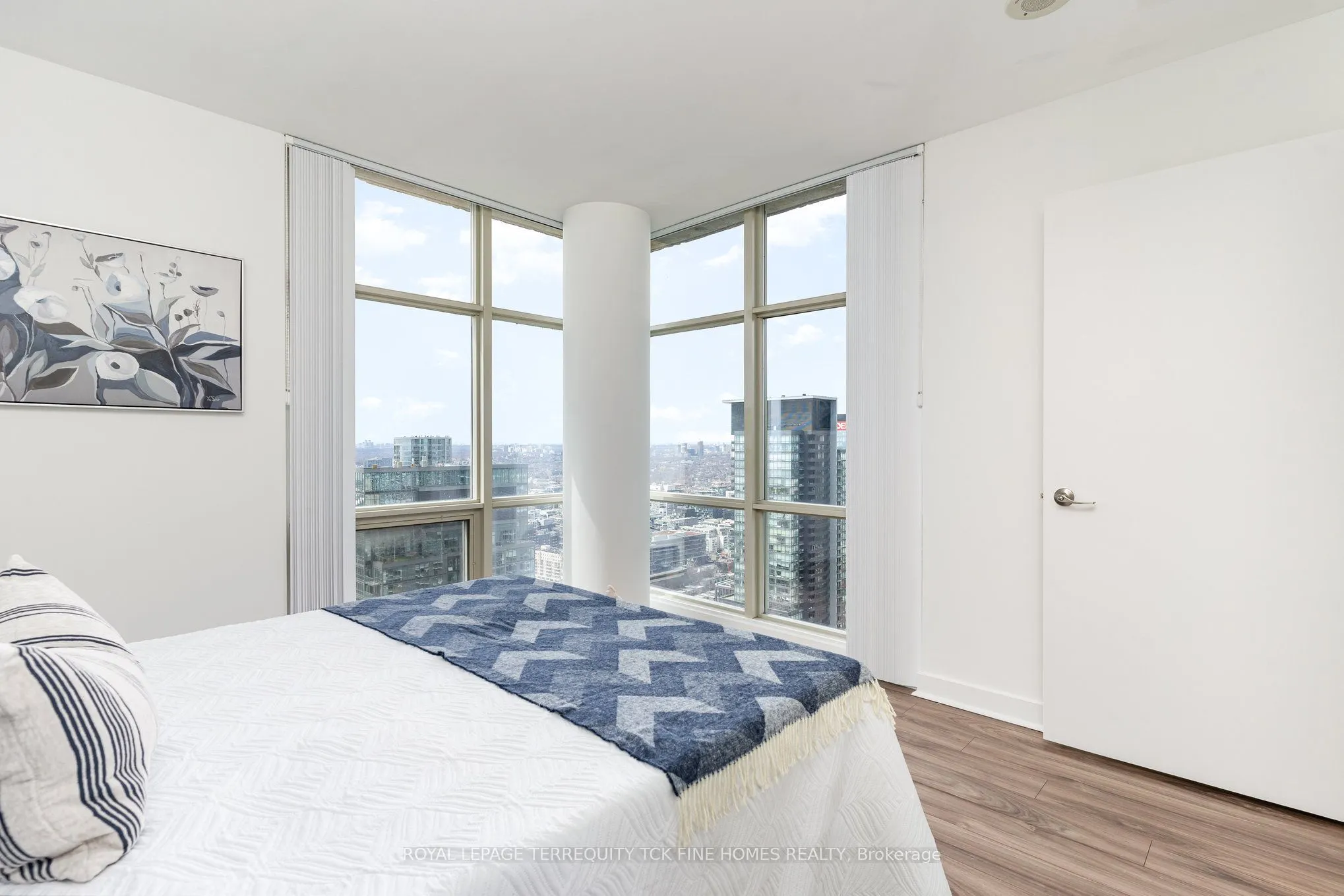 35 Mariner Terrace #5303