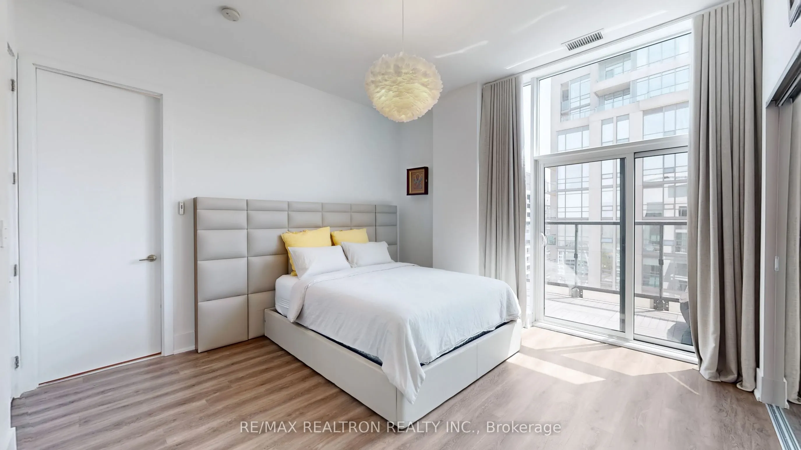 1486 Bathurst Street #1802
