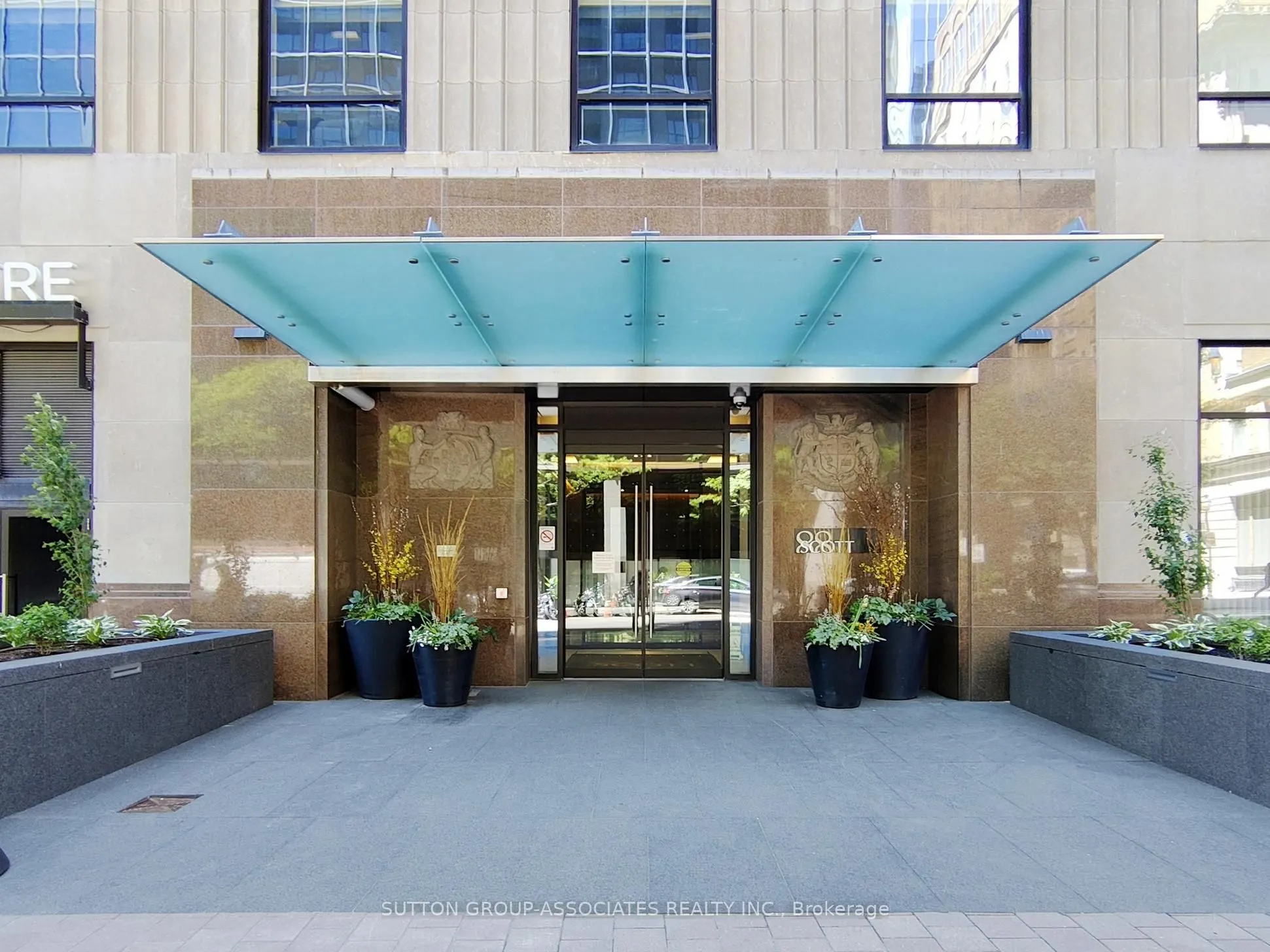 88 Scott Street, #3904