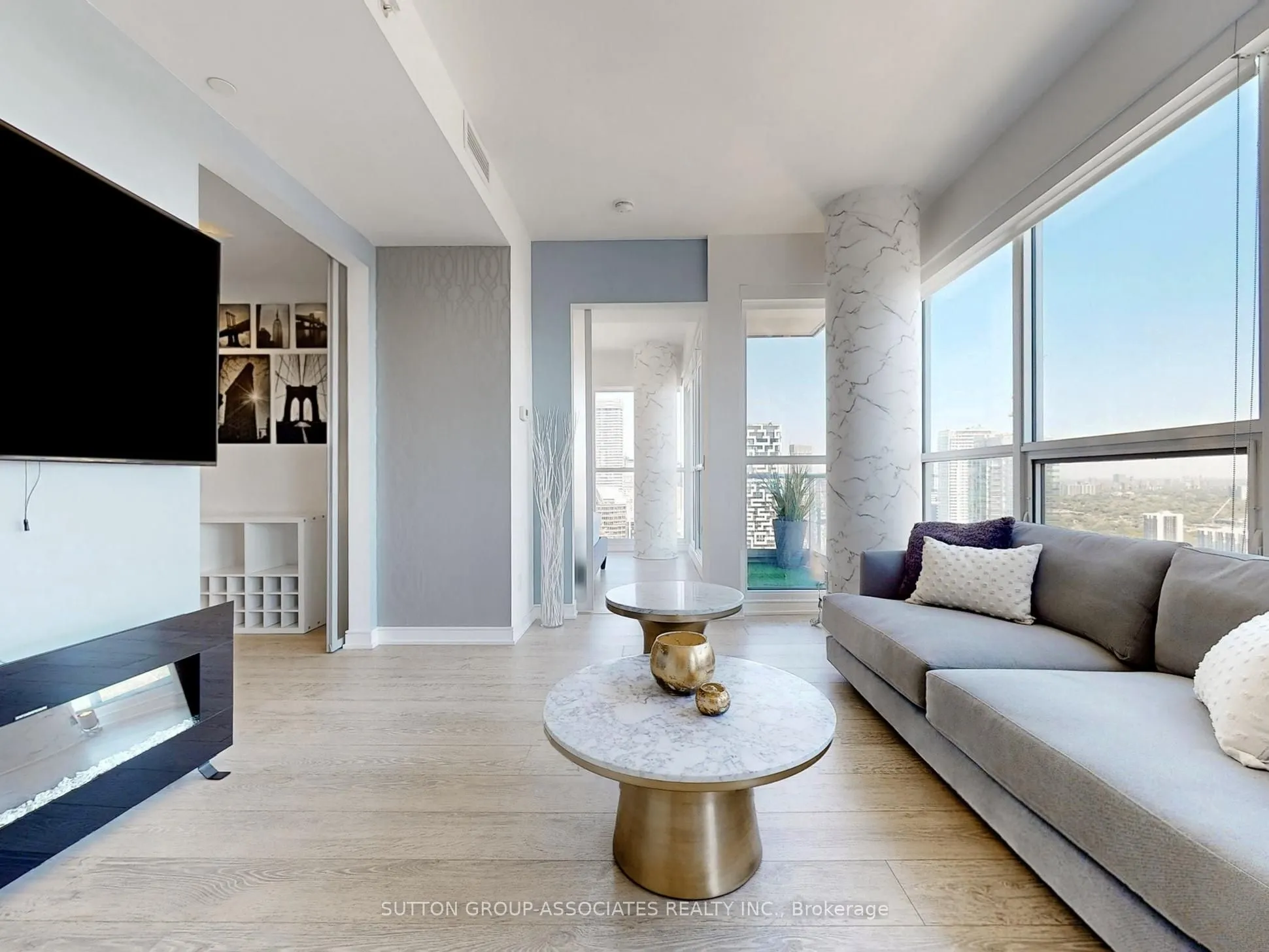 88 Scott Street, #3904