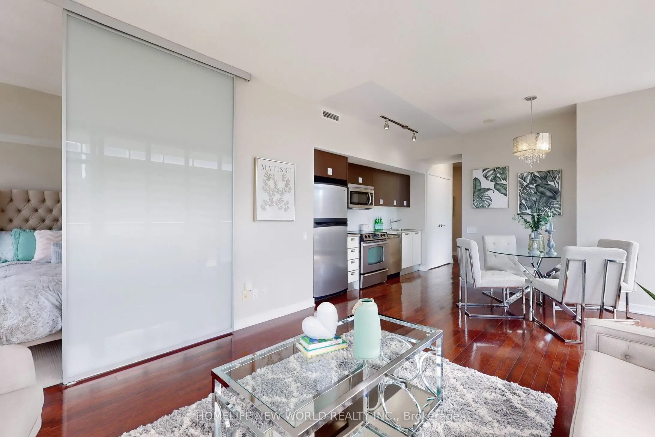 33 Charles Street E #1405