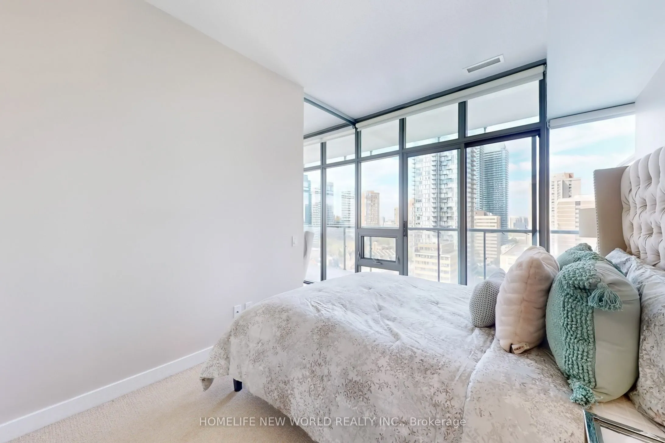 33 Charles Street E #1405