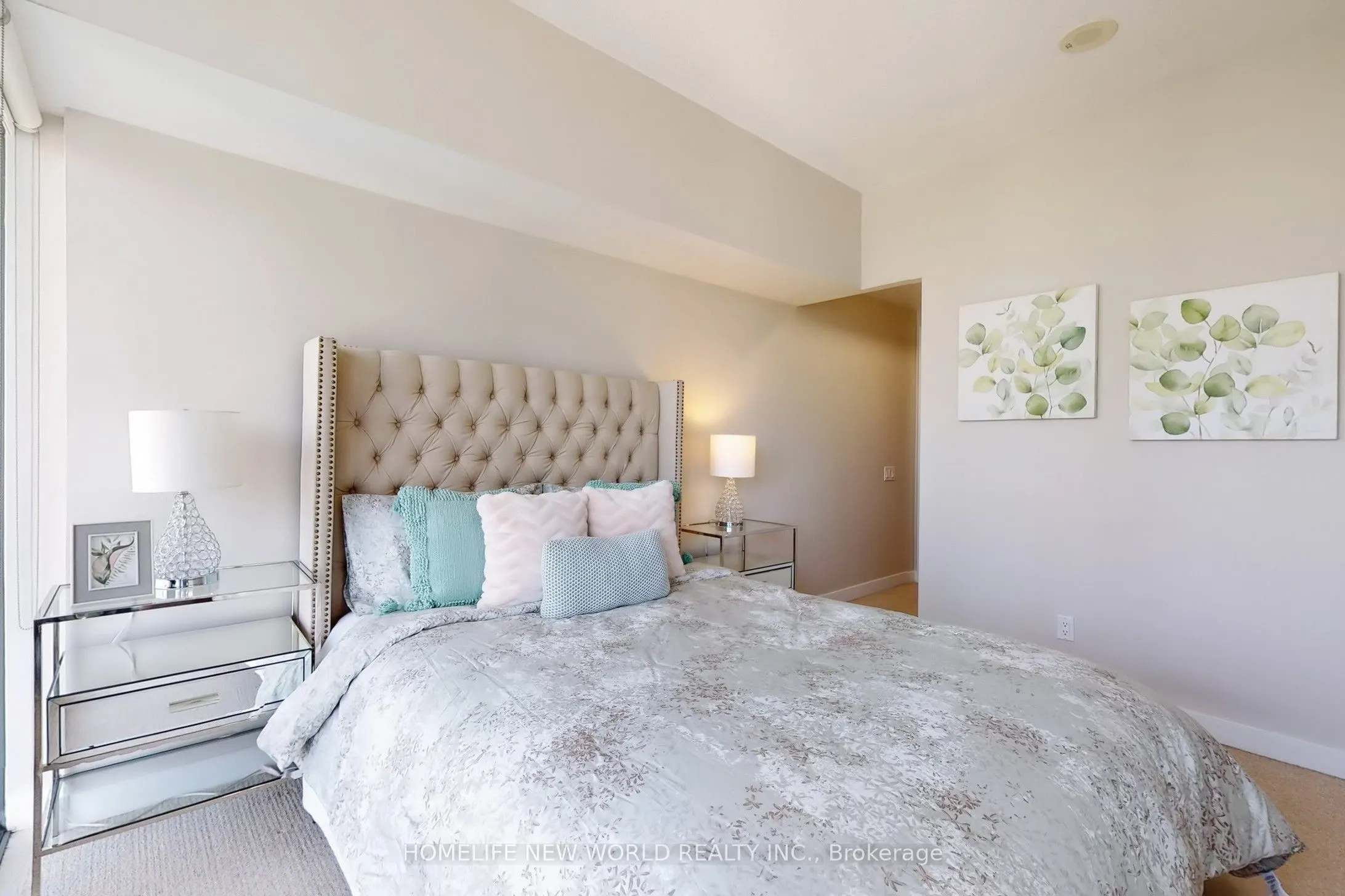 33 Charles Street E #1405
