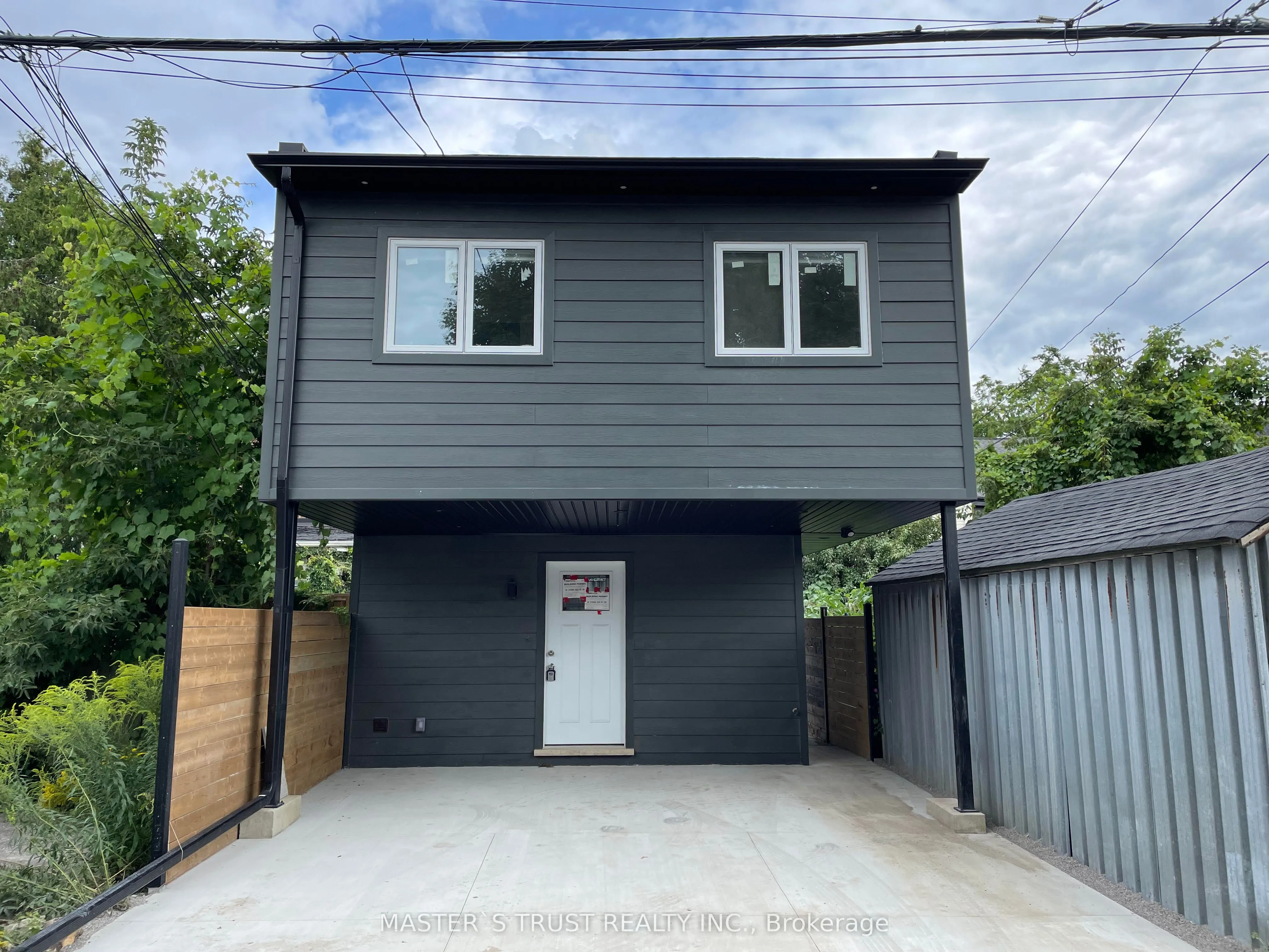 246 Lippincott Street, #Unit4