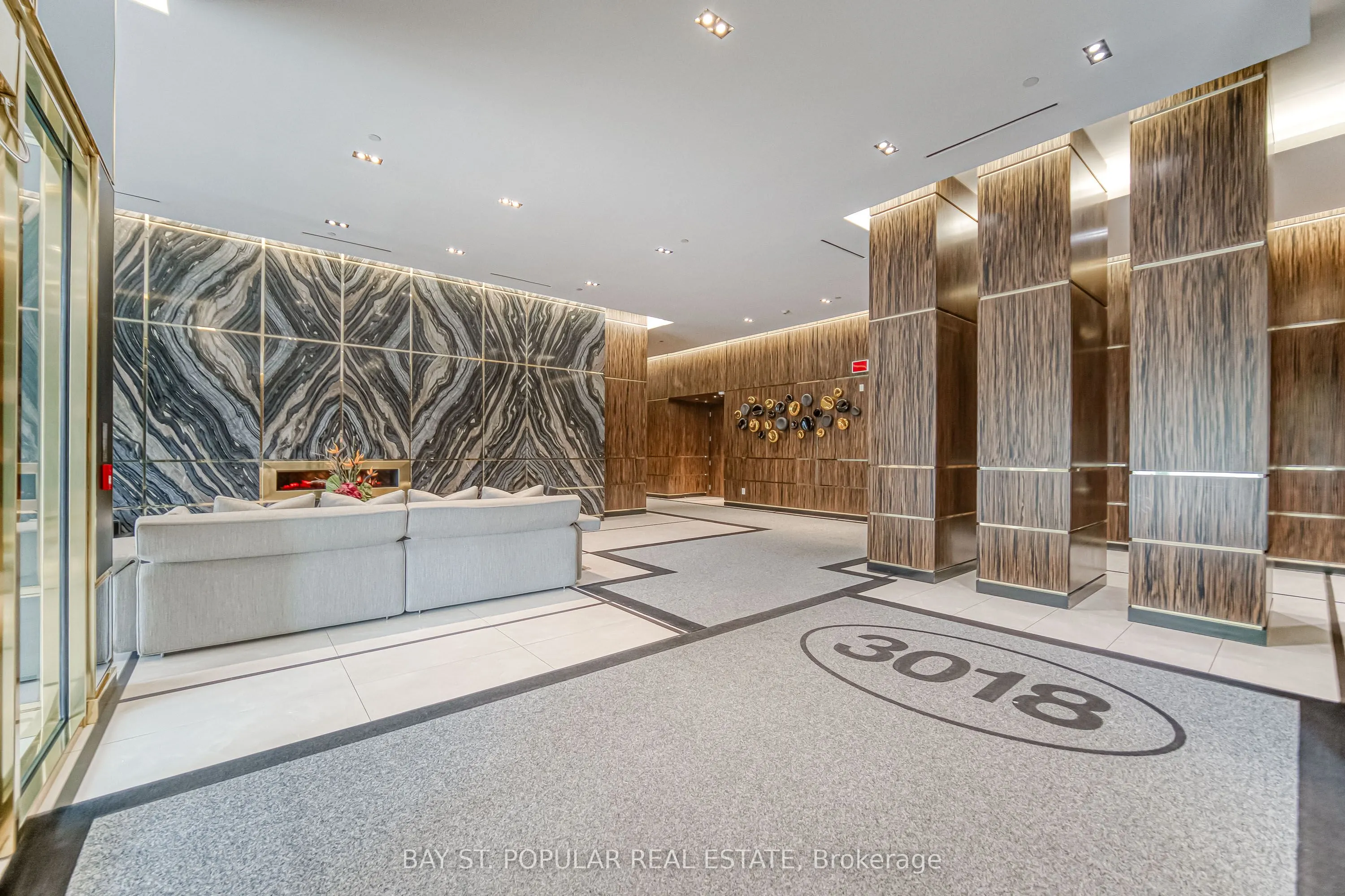 3018 Yonge Street, #803