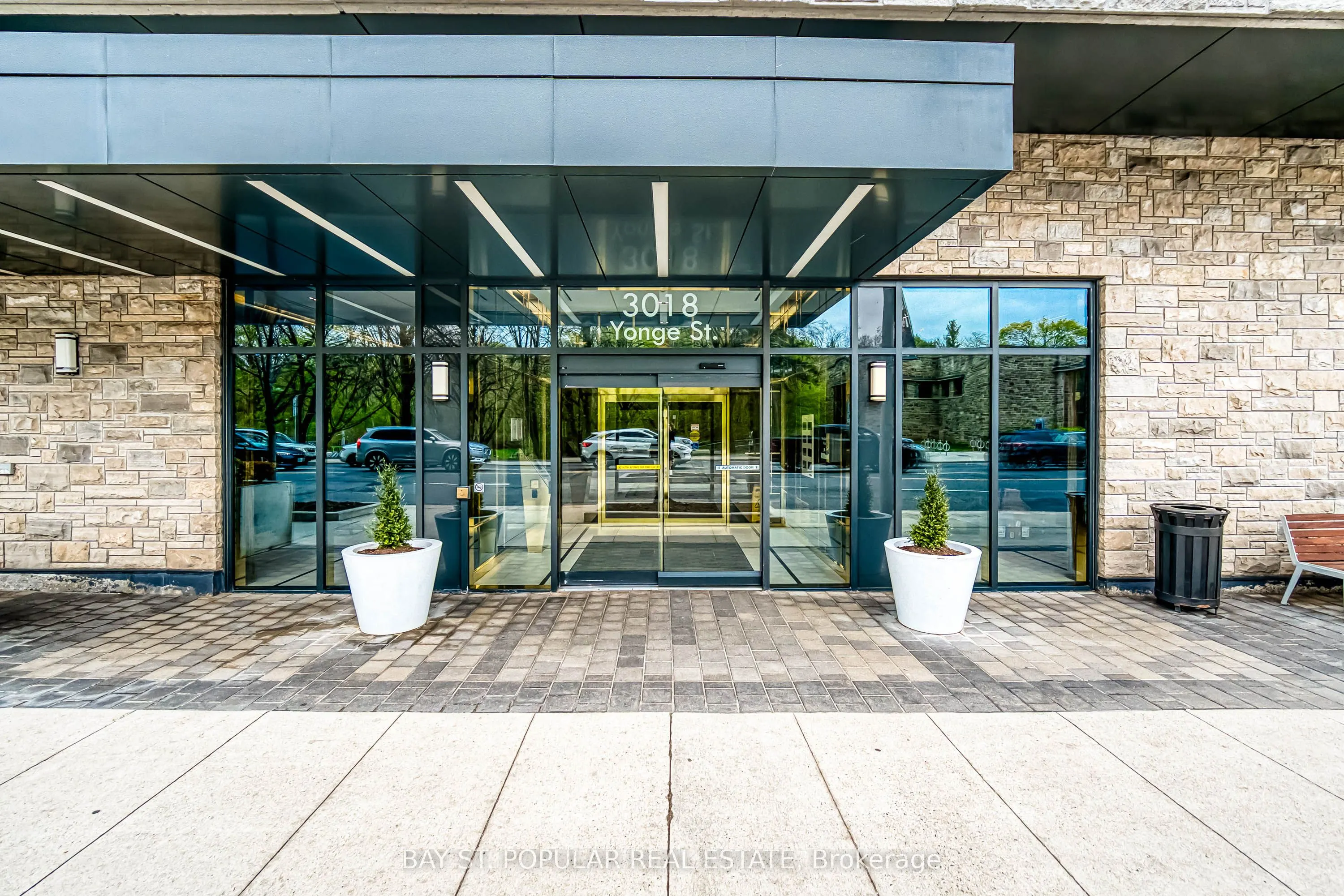 3018 Yonge Street, #803