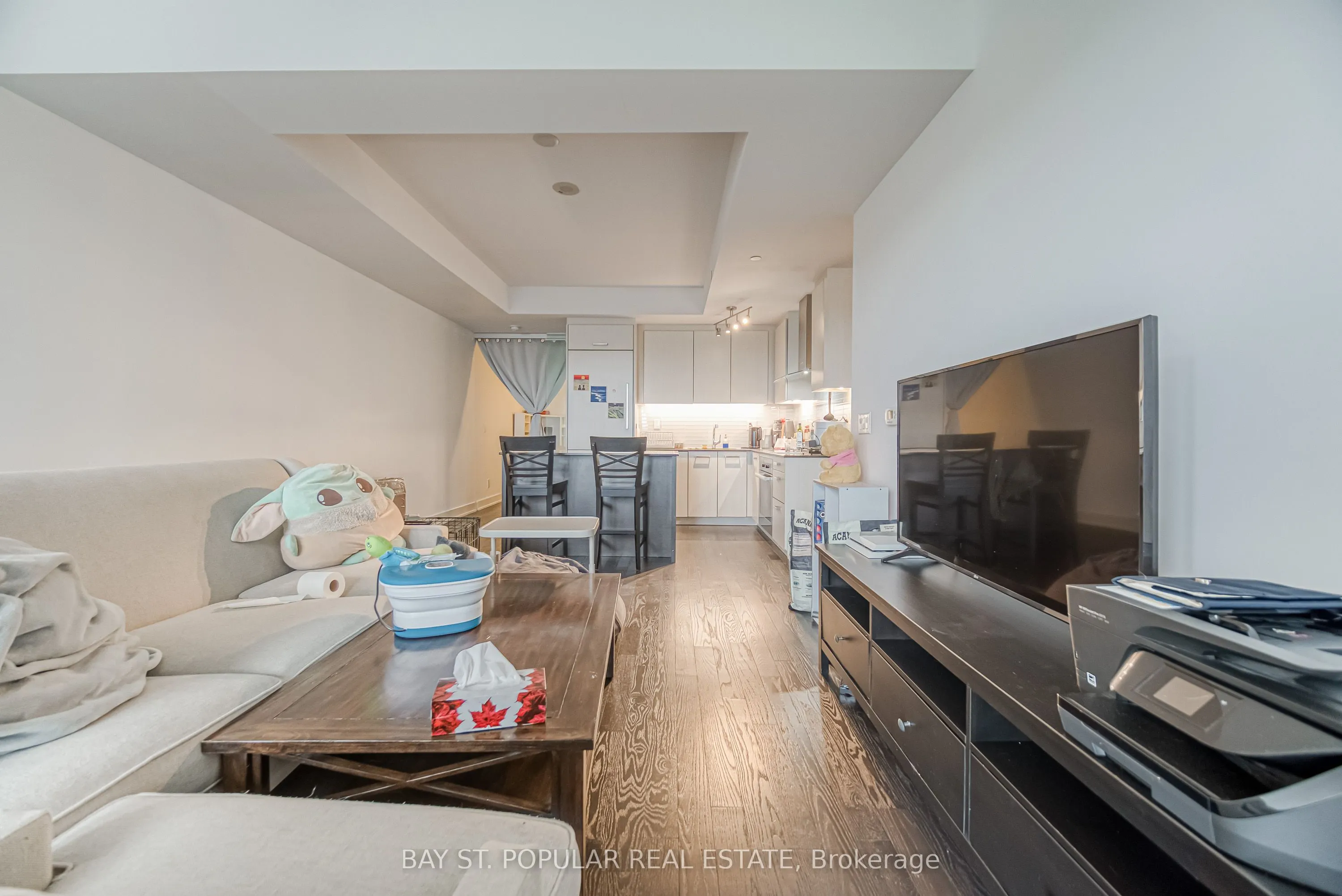 3018 Yonge Street, #803
