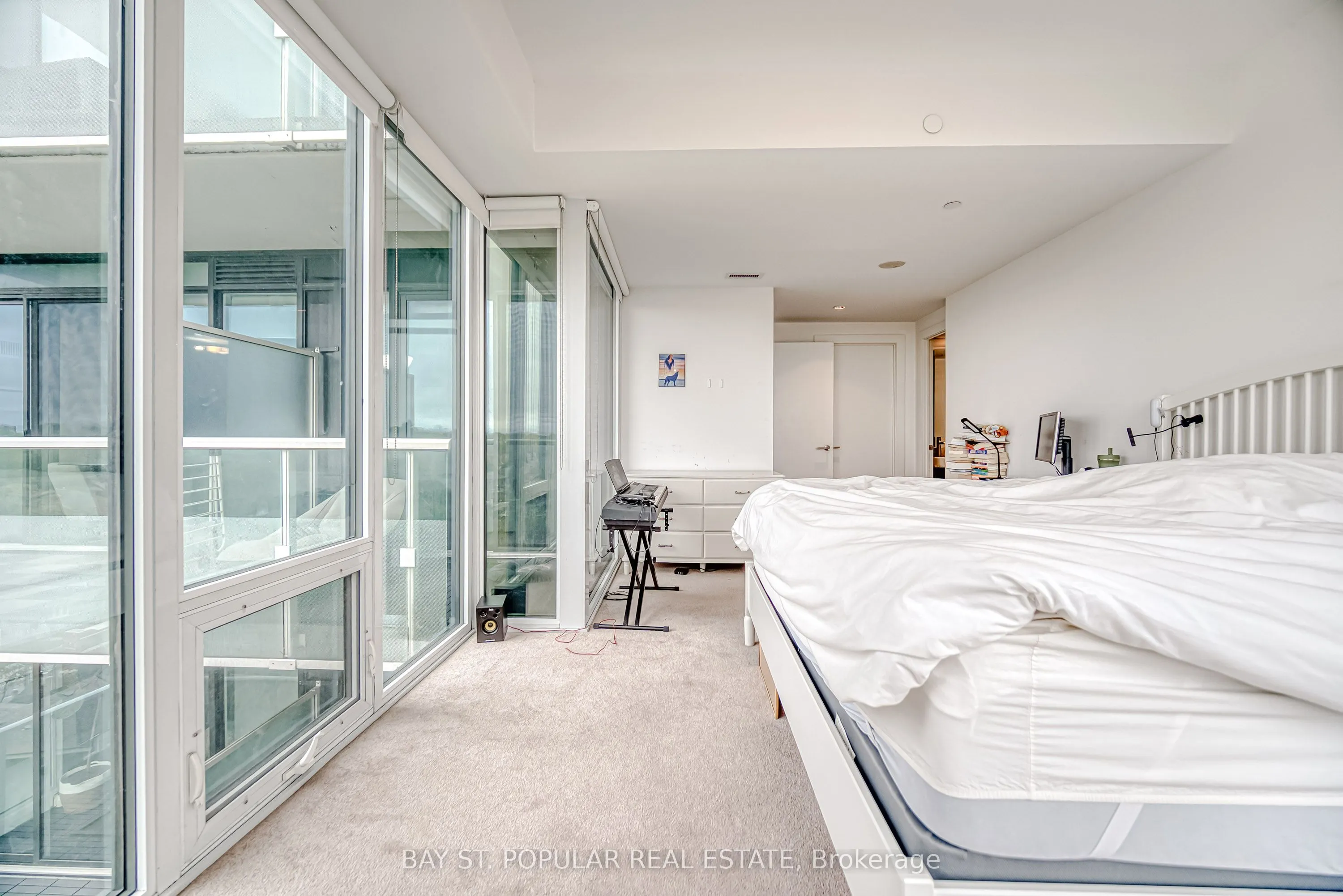 3018 Yonge Street, #803