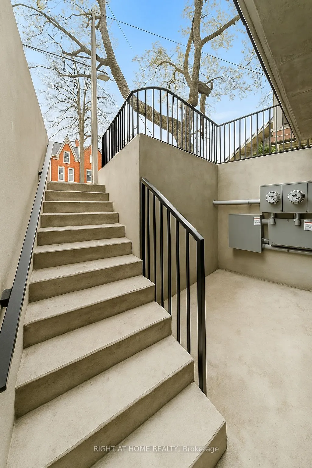 44 Foxley Street