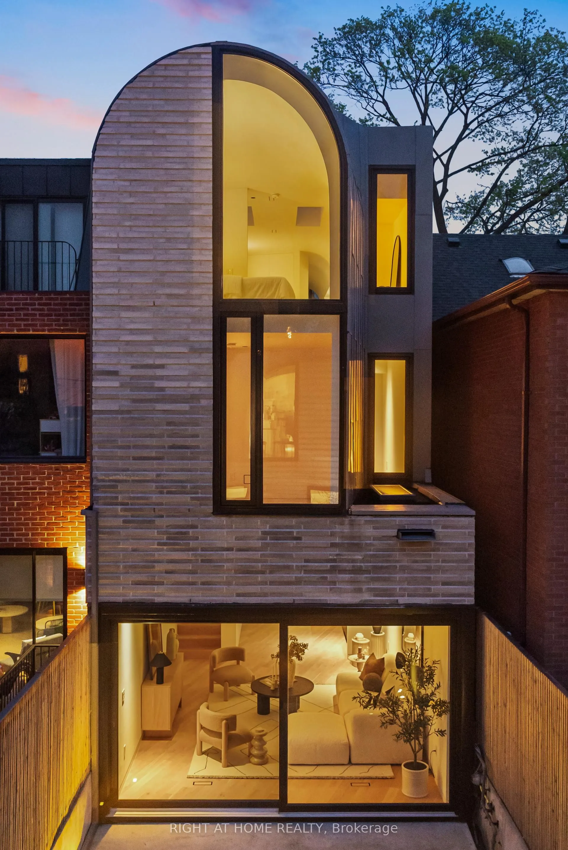 44 Foxley Street