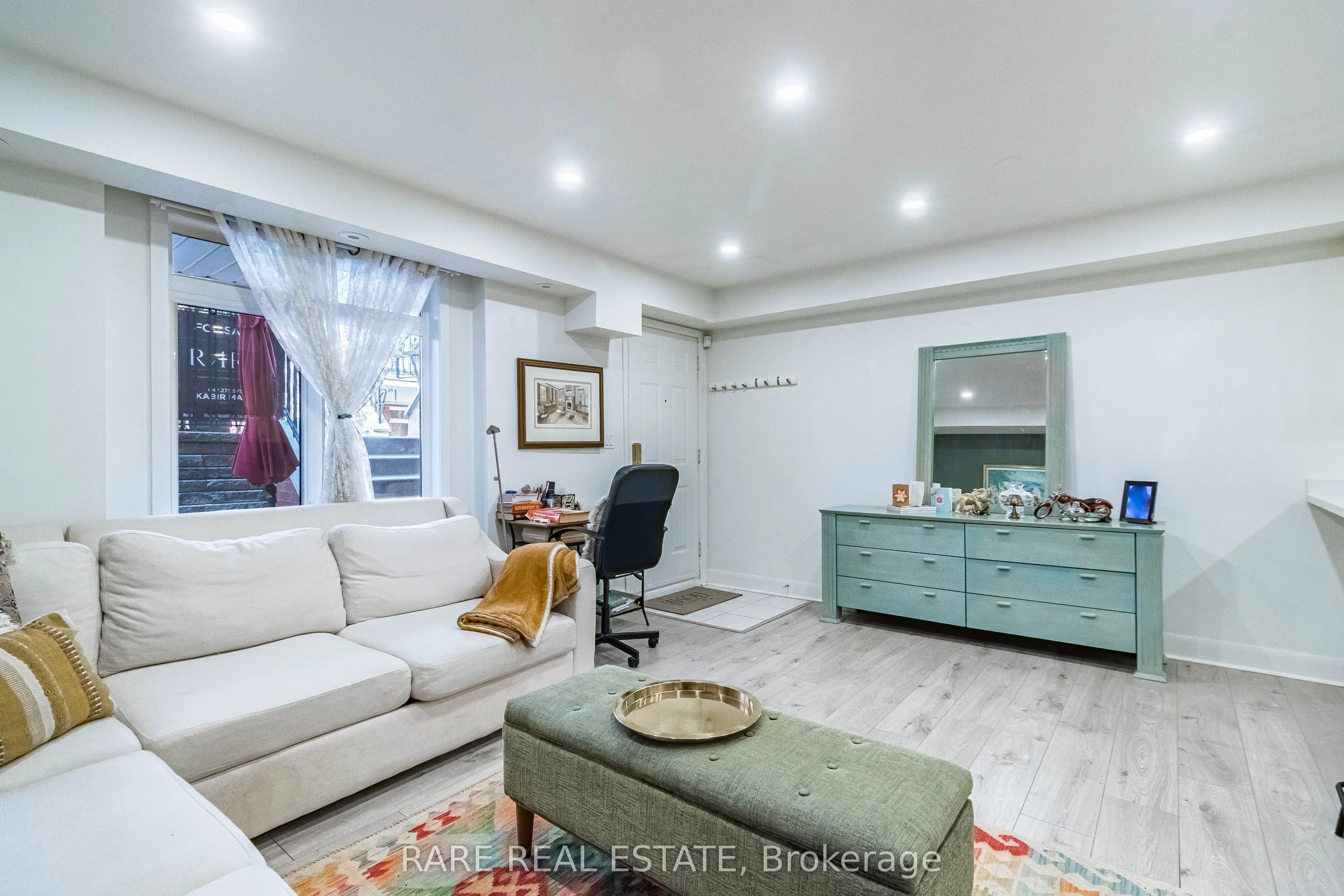 415 Jarvis Street, #144