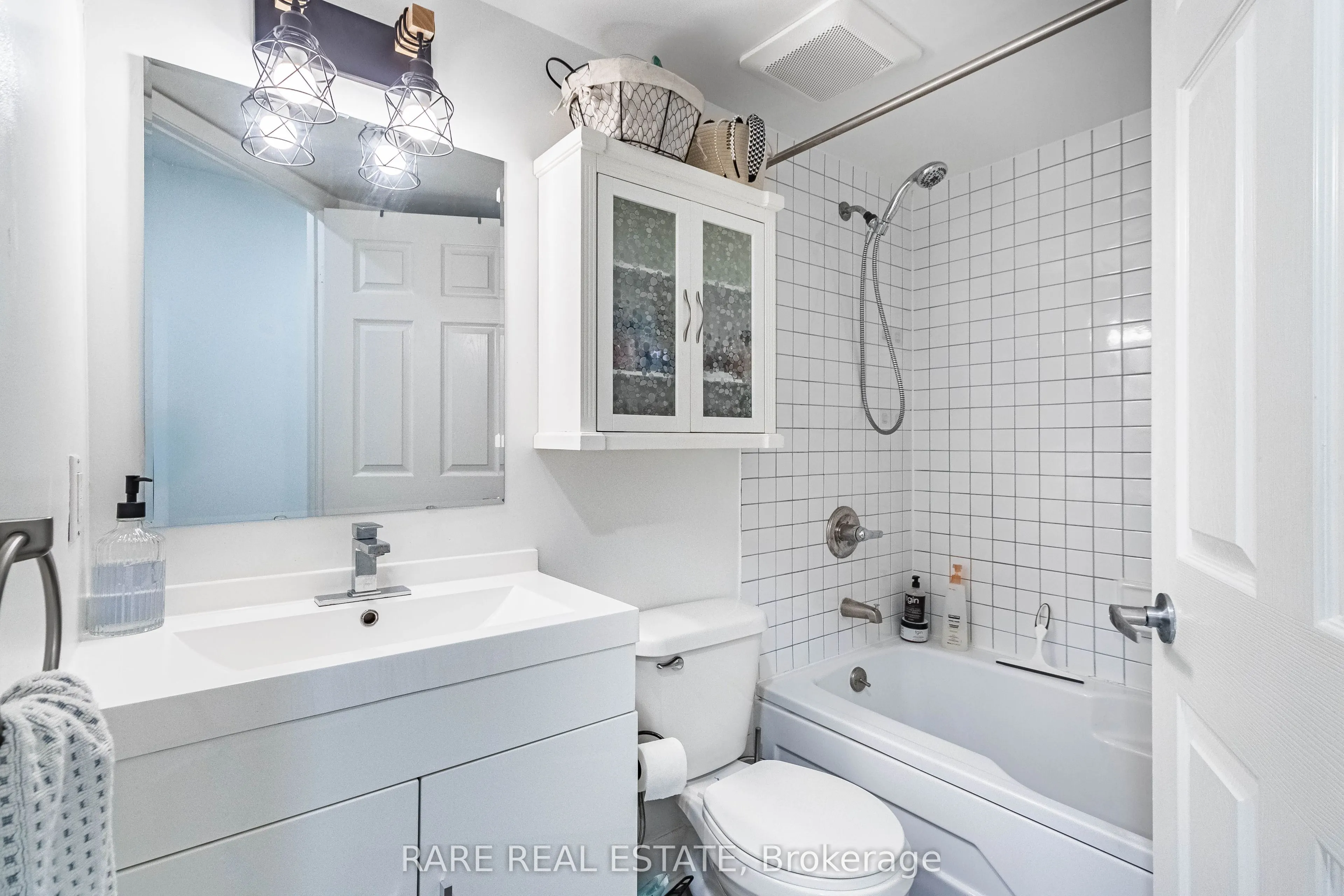 415 Jarvis Street, #144