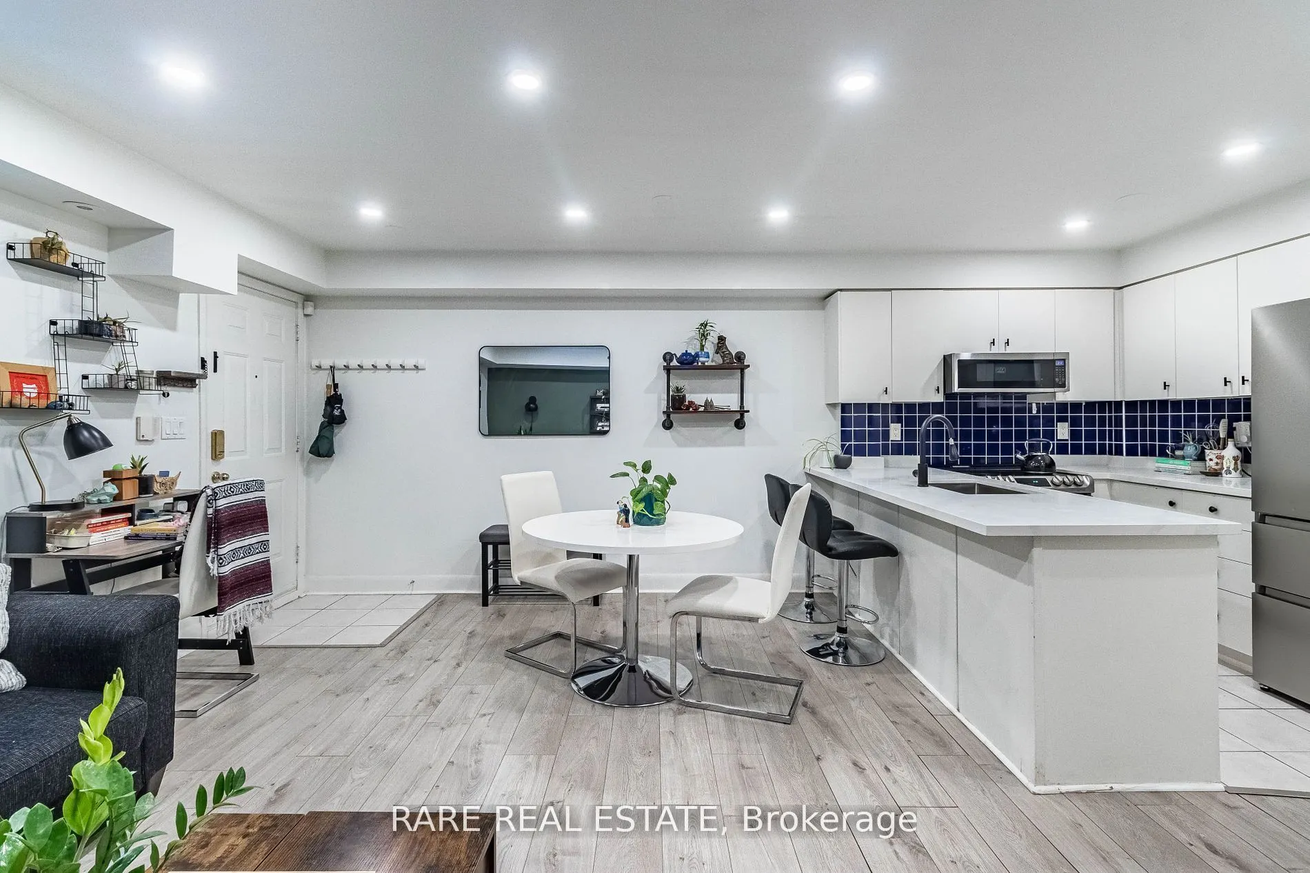 415 Jarvis Street, #144