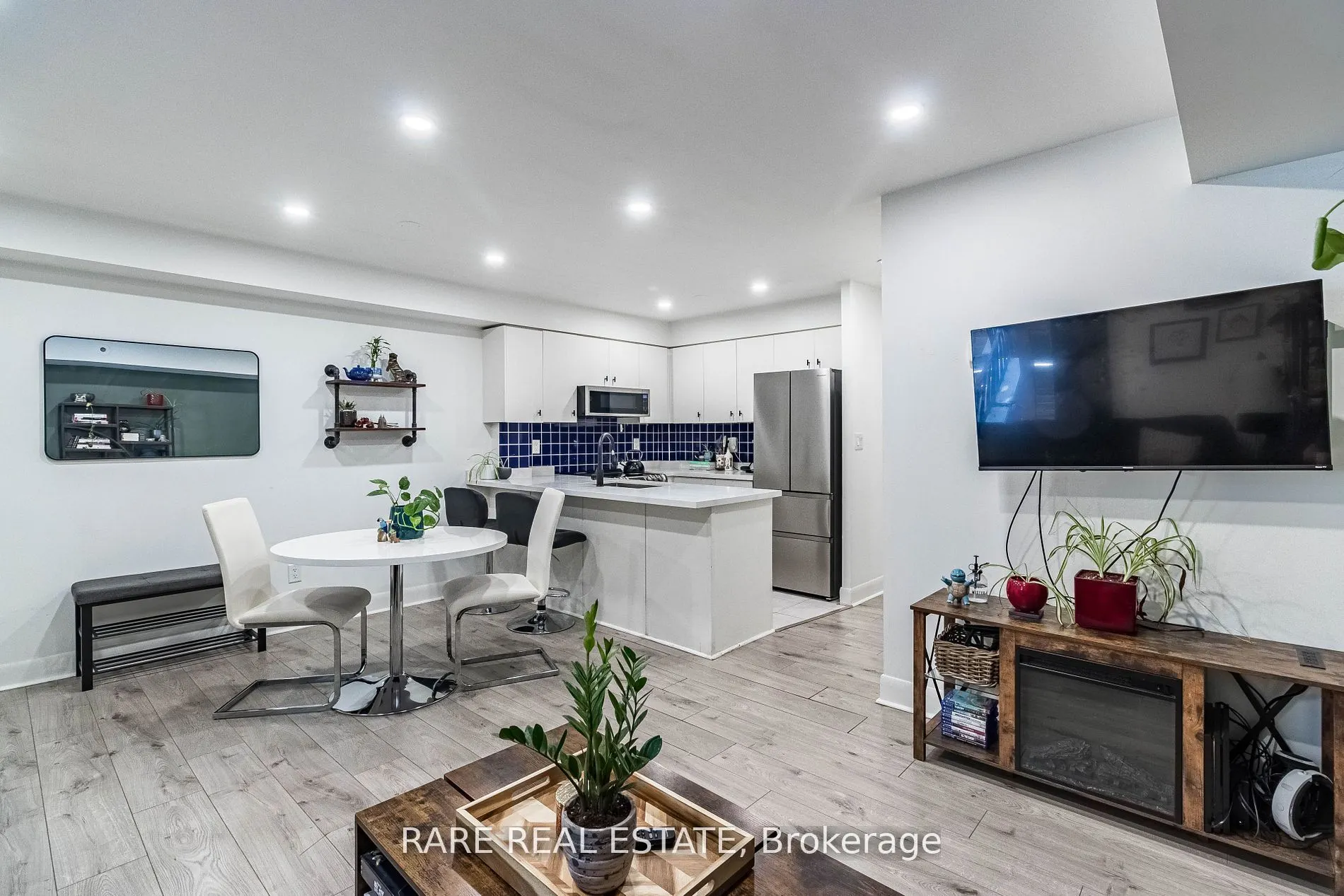 415 Jarvis Street, #144