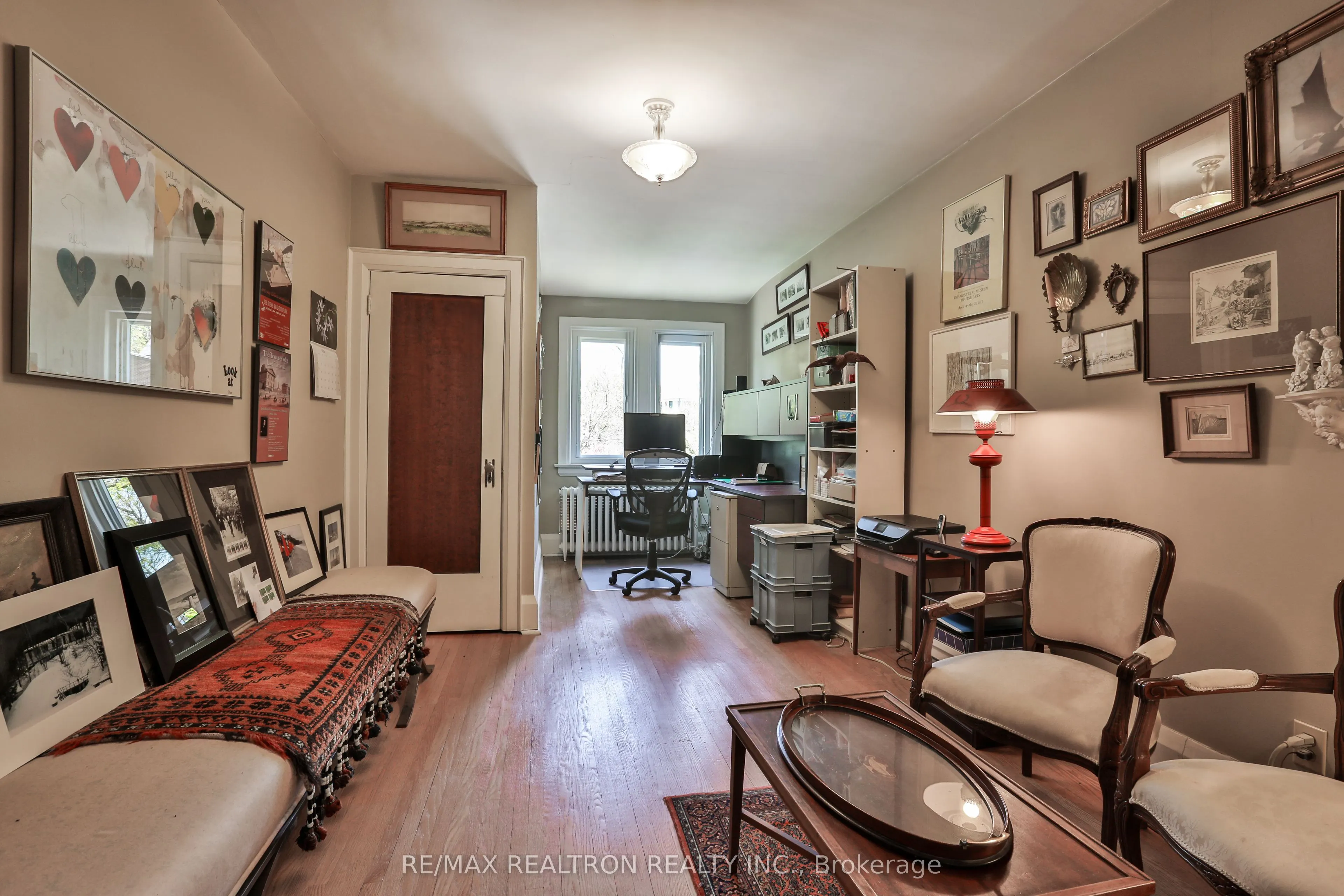 814 Duplex Avenue