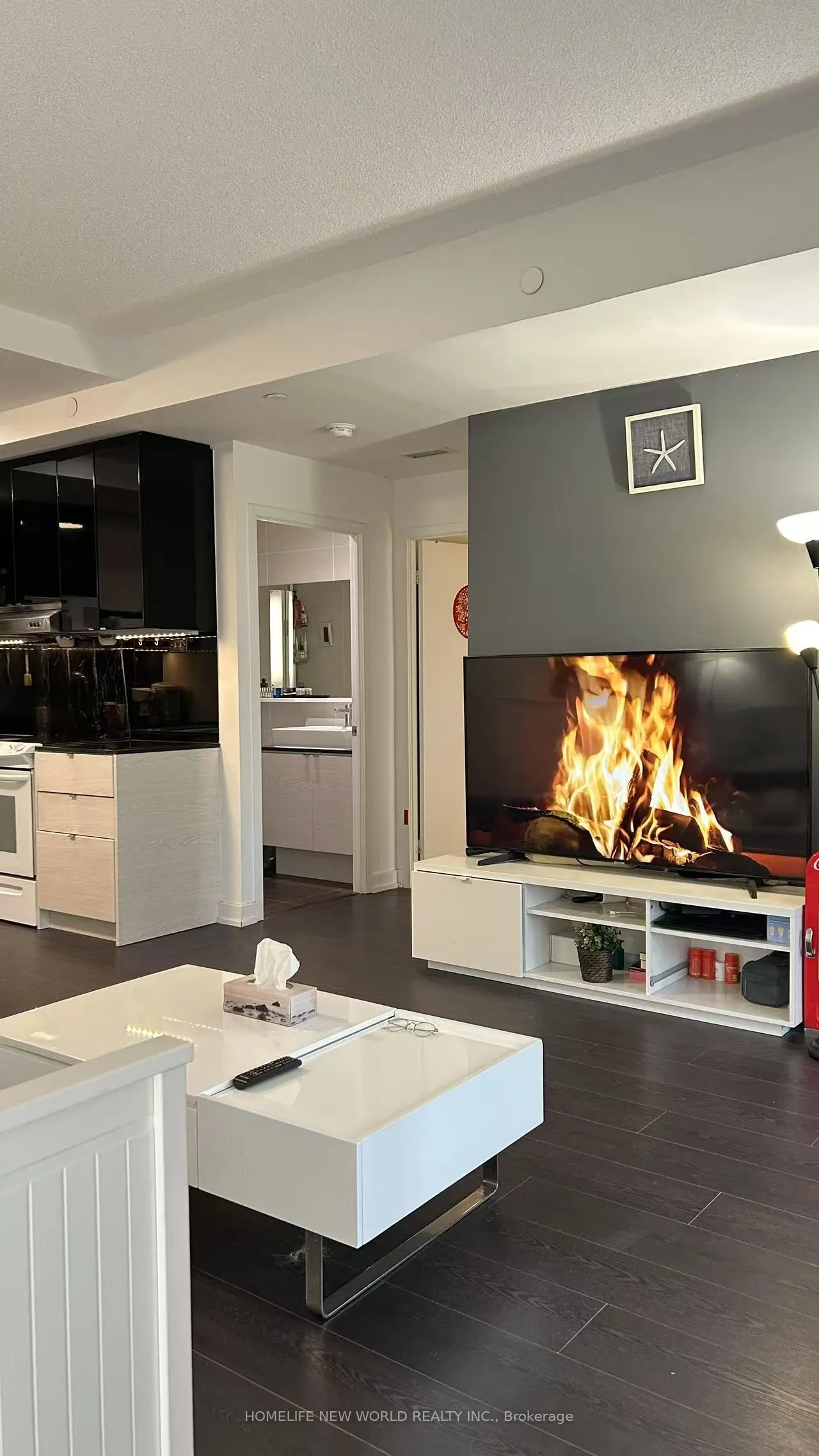 72 Esther Shiner Boulevard, #221