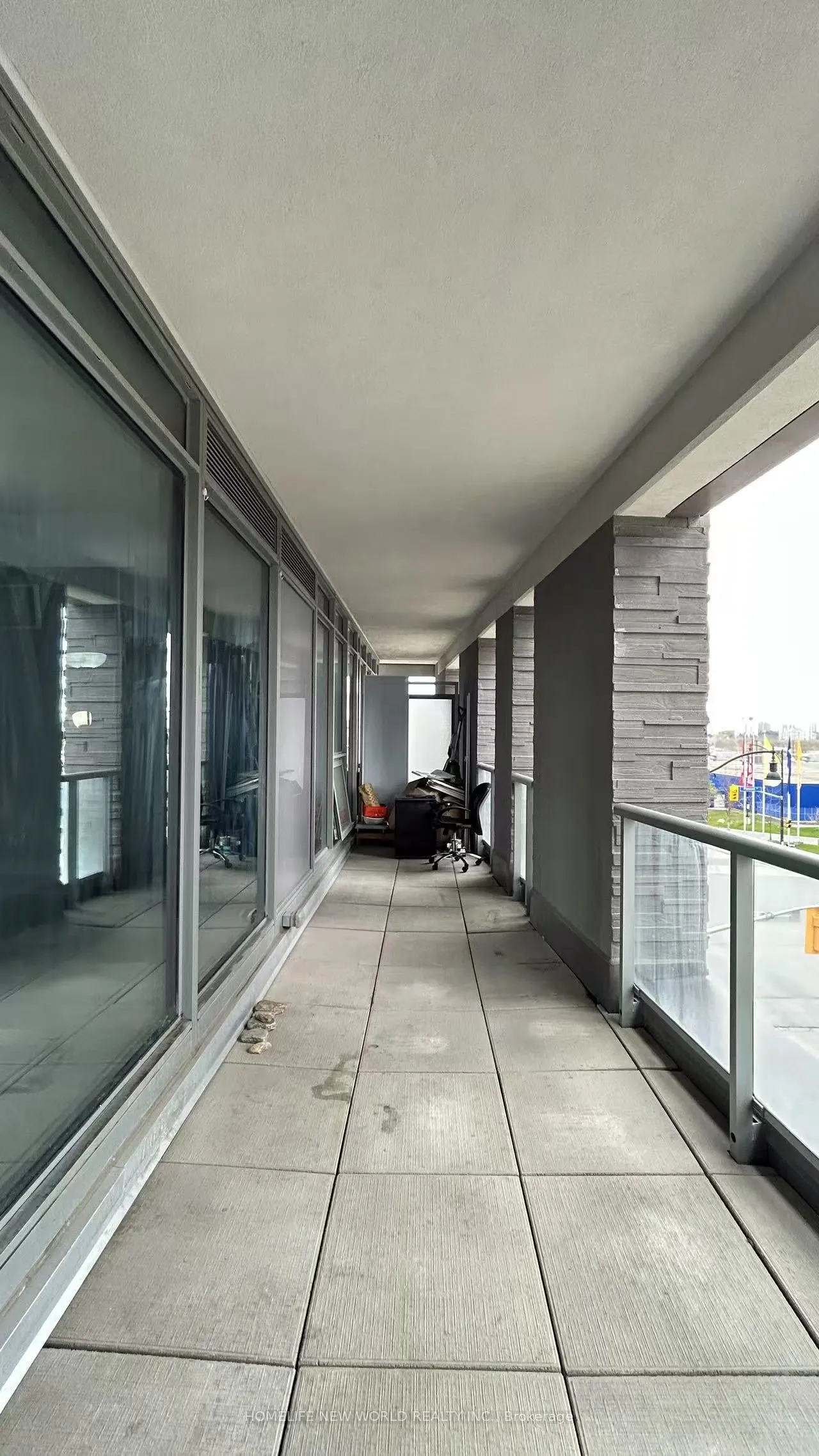 72 Esther Shiner Boulevard, #221