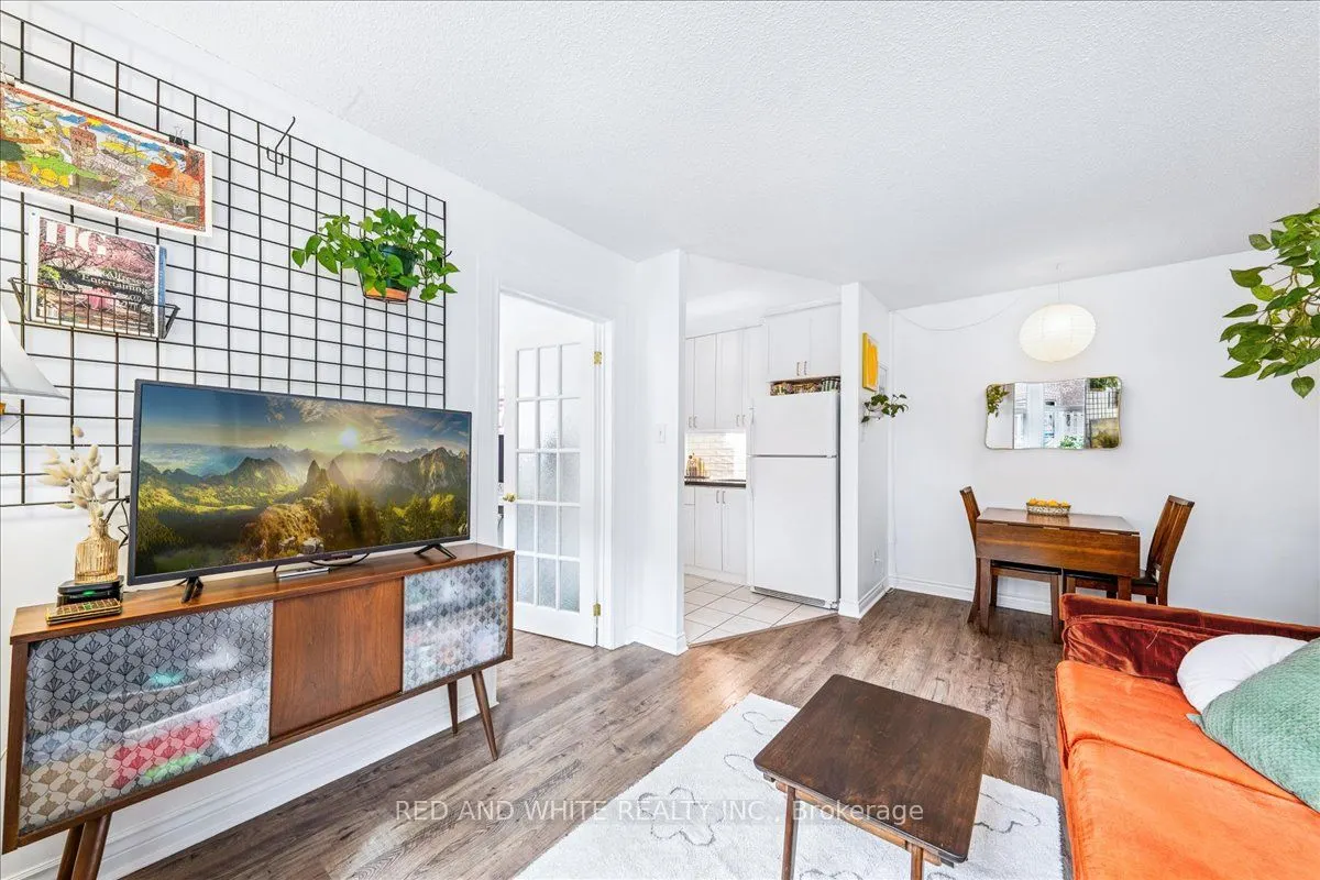 114 Vaughan Road, #103