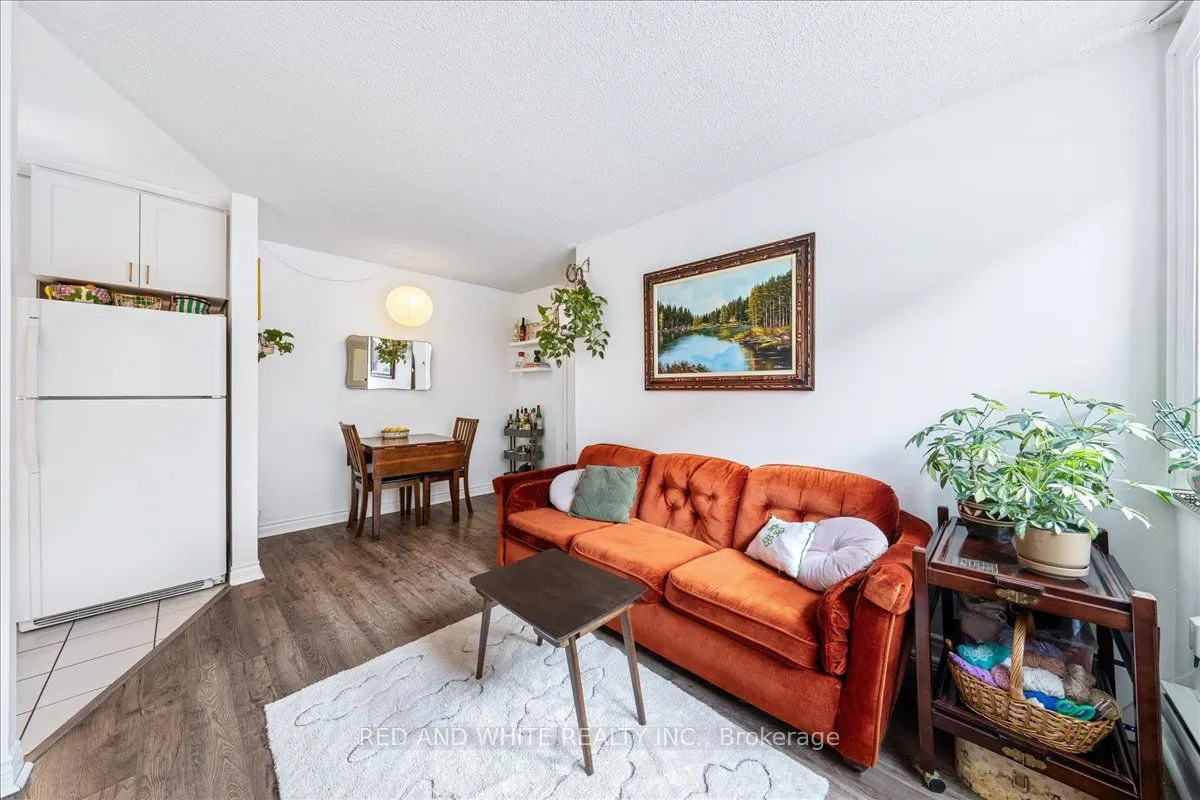 114 Vaughan Road, #103
