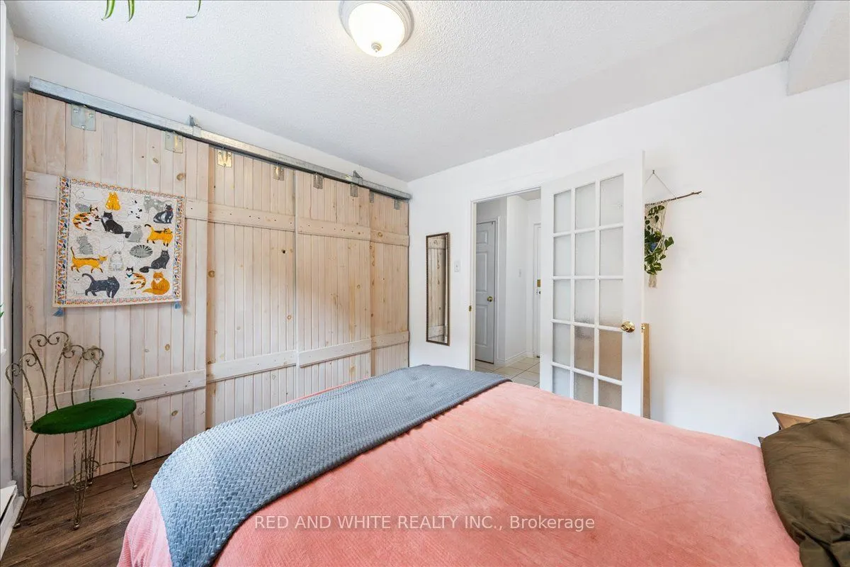 114 Vaughan Road, #103