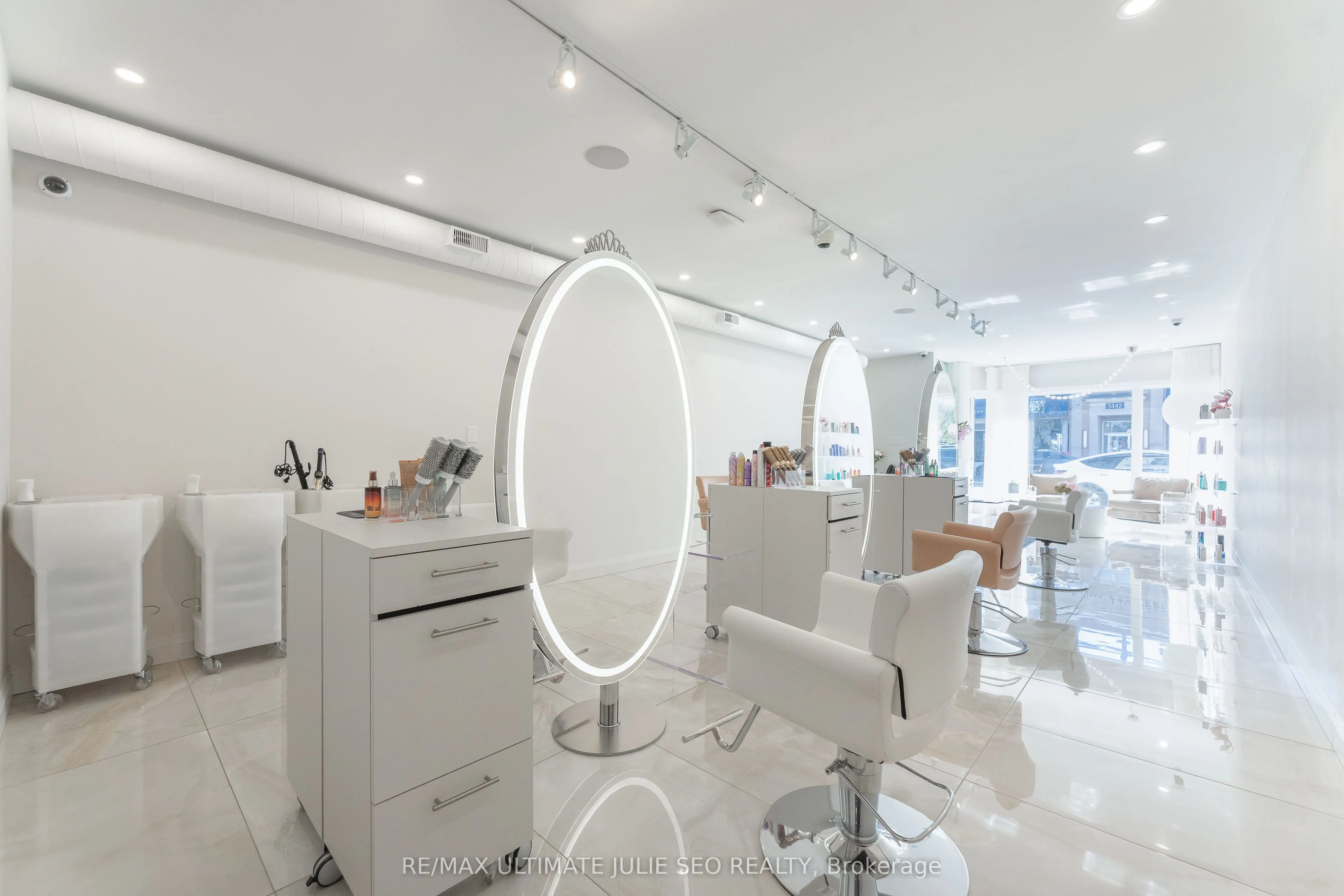 3449 Yonge Street