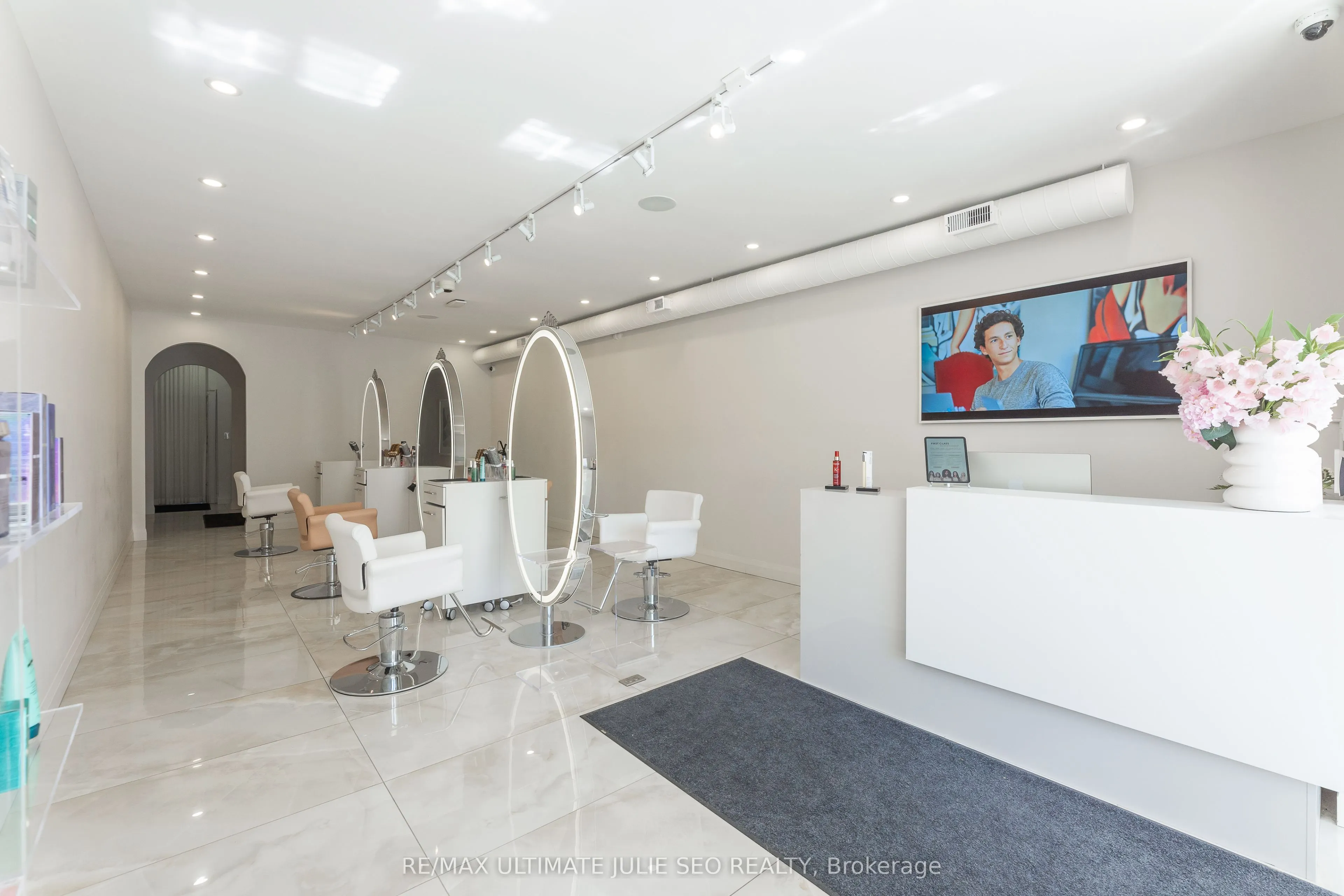 3449 Yonge Street