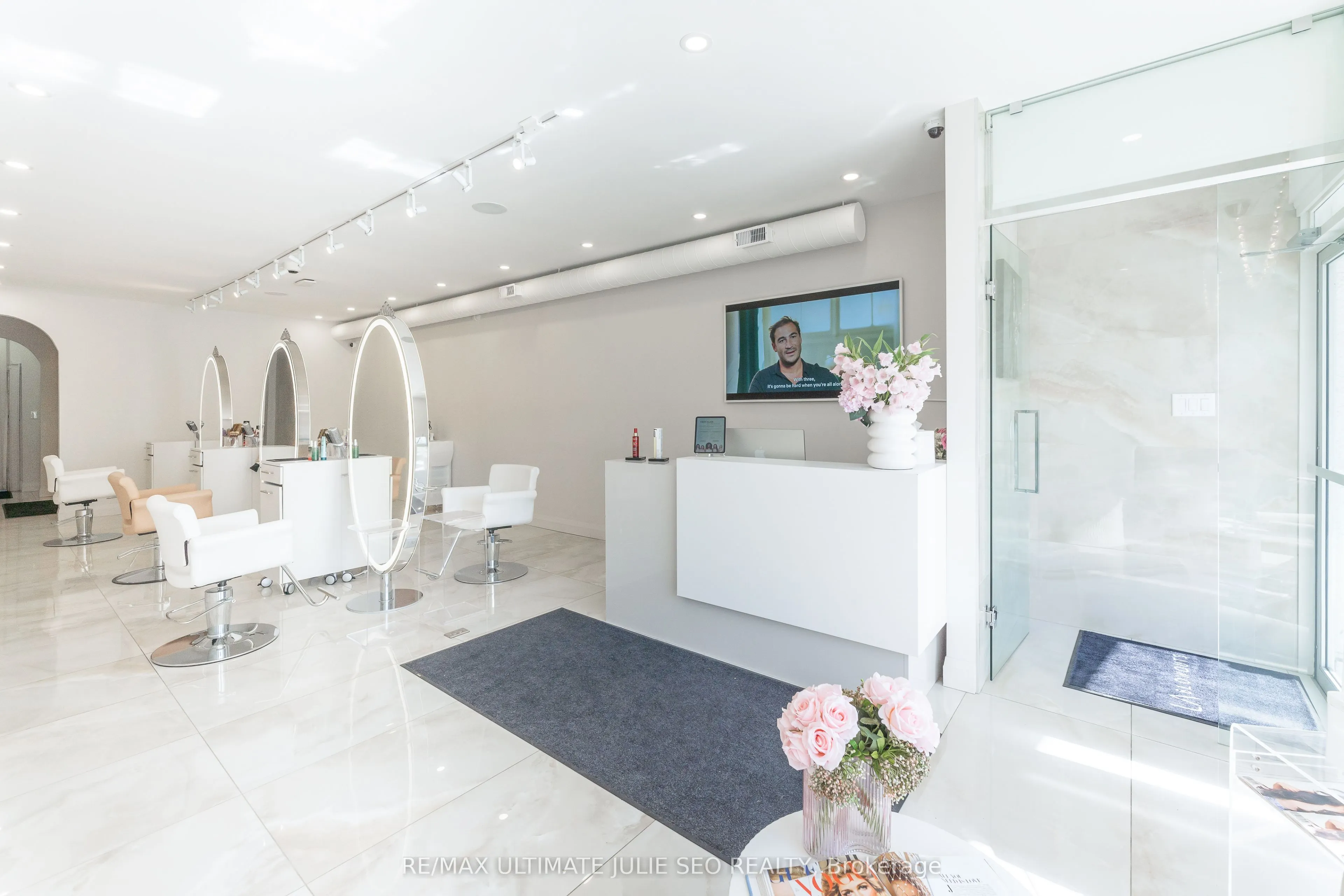 3449 Yonge Street