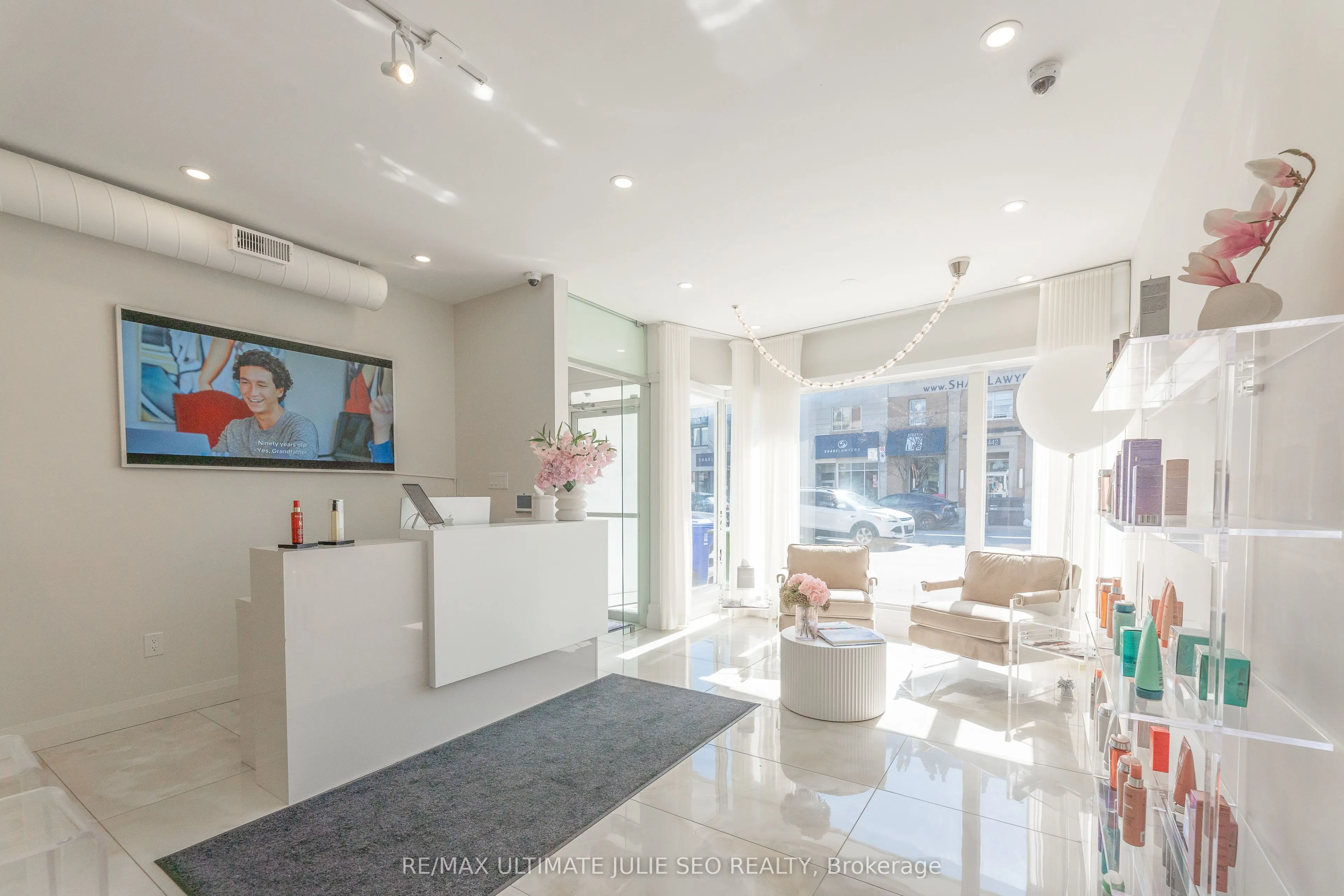 3449 Yonge Street