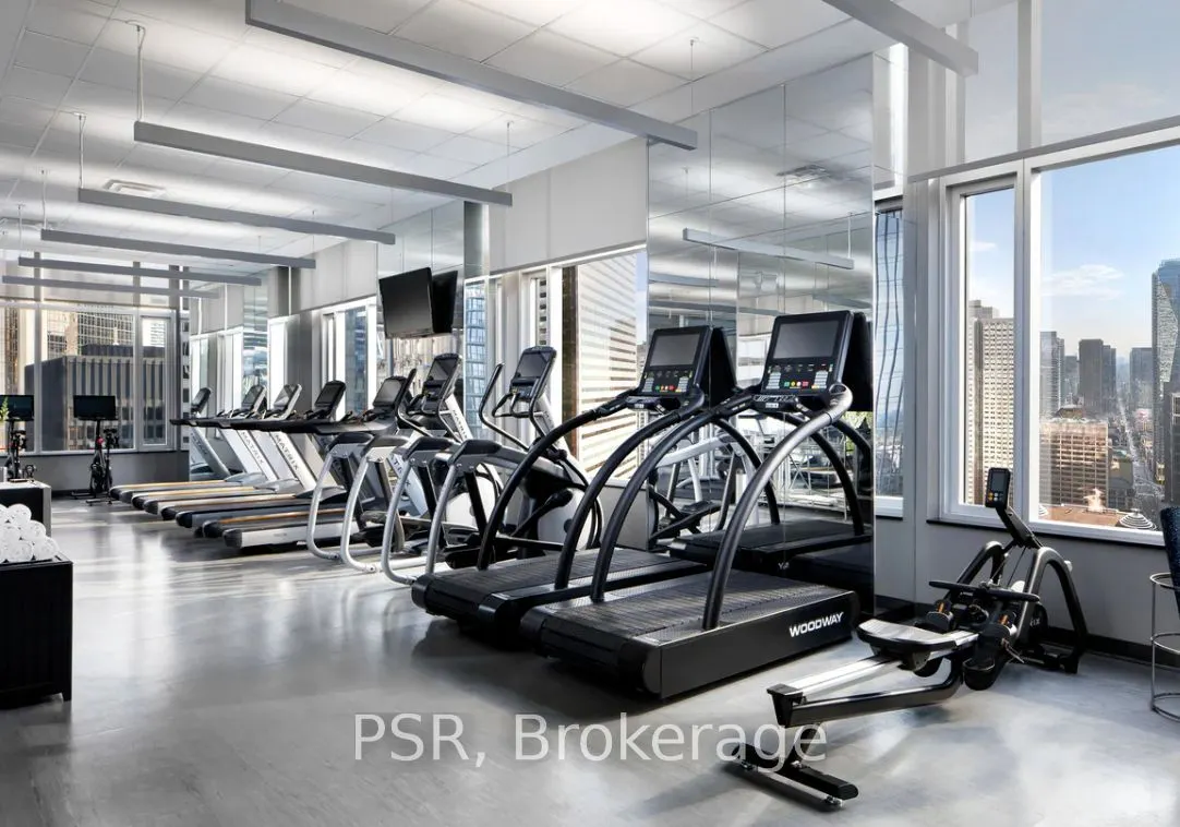 311 Bay Street, #3901