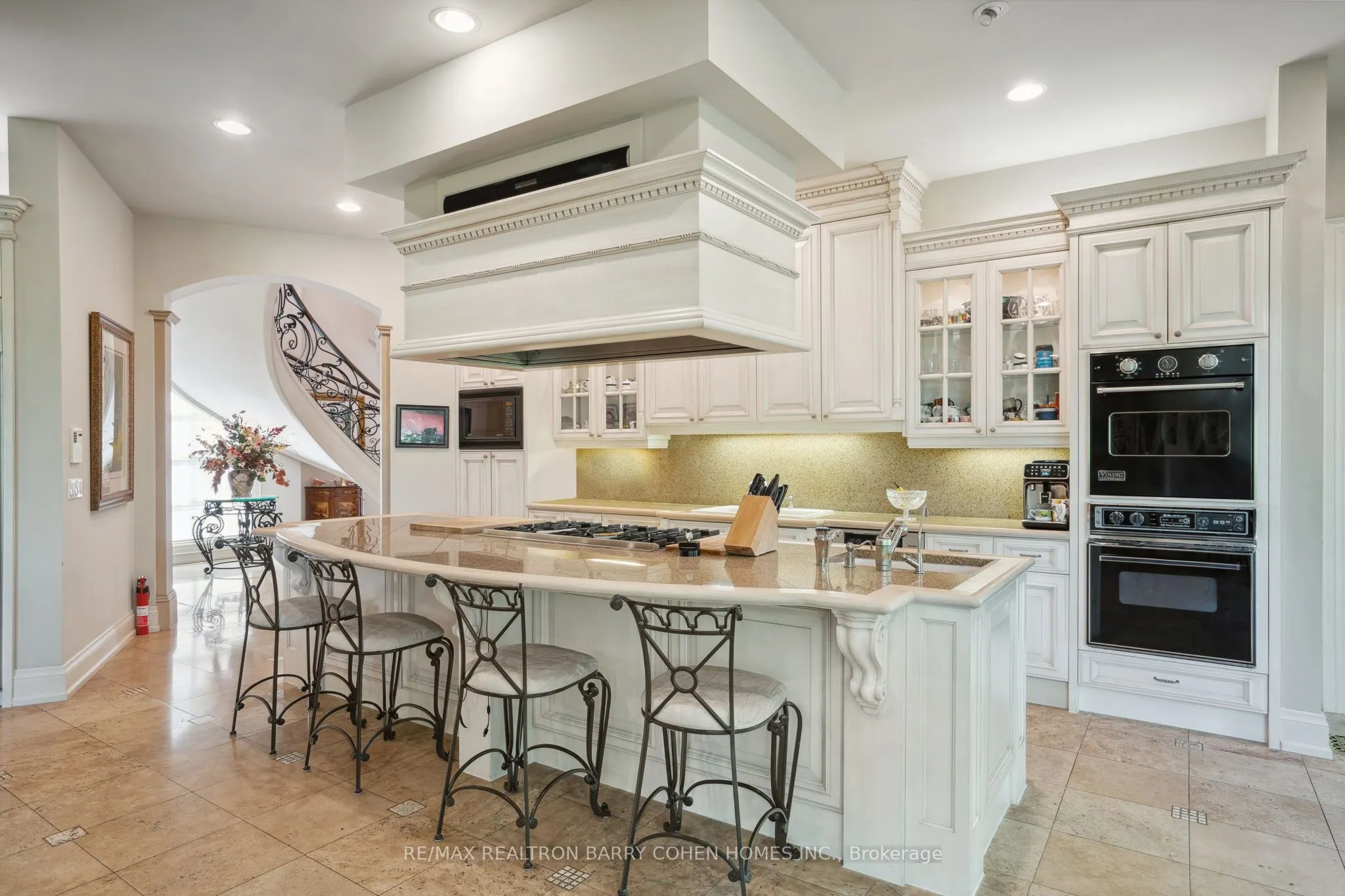 340 Riverview Drive