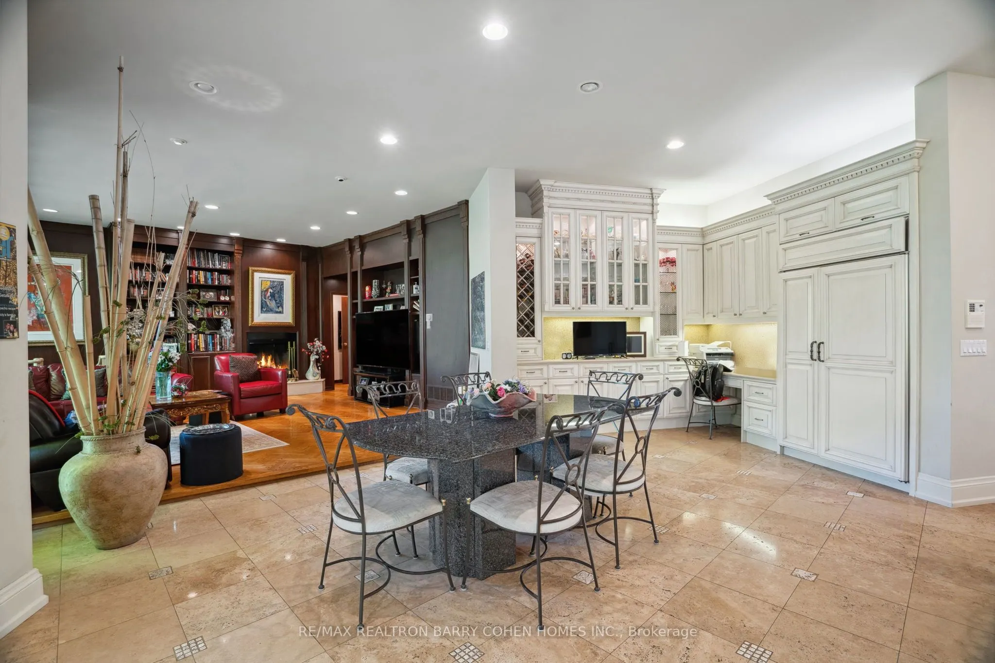 340 Riverview Drive