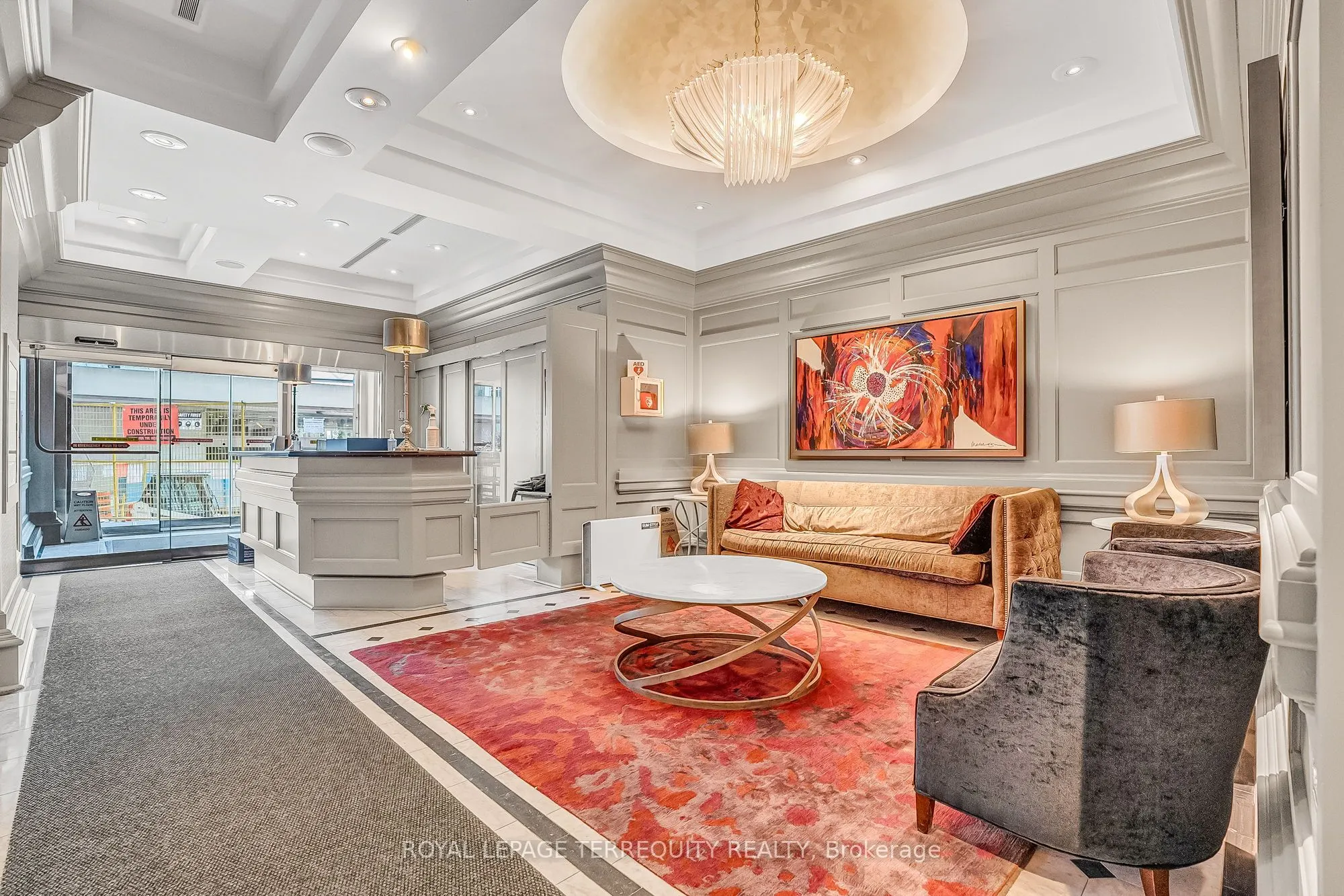 71 Simcoe Street, #2103