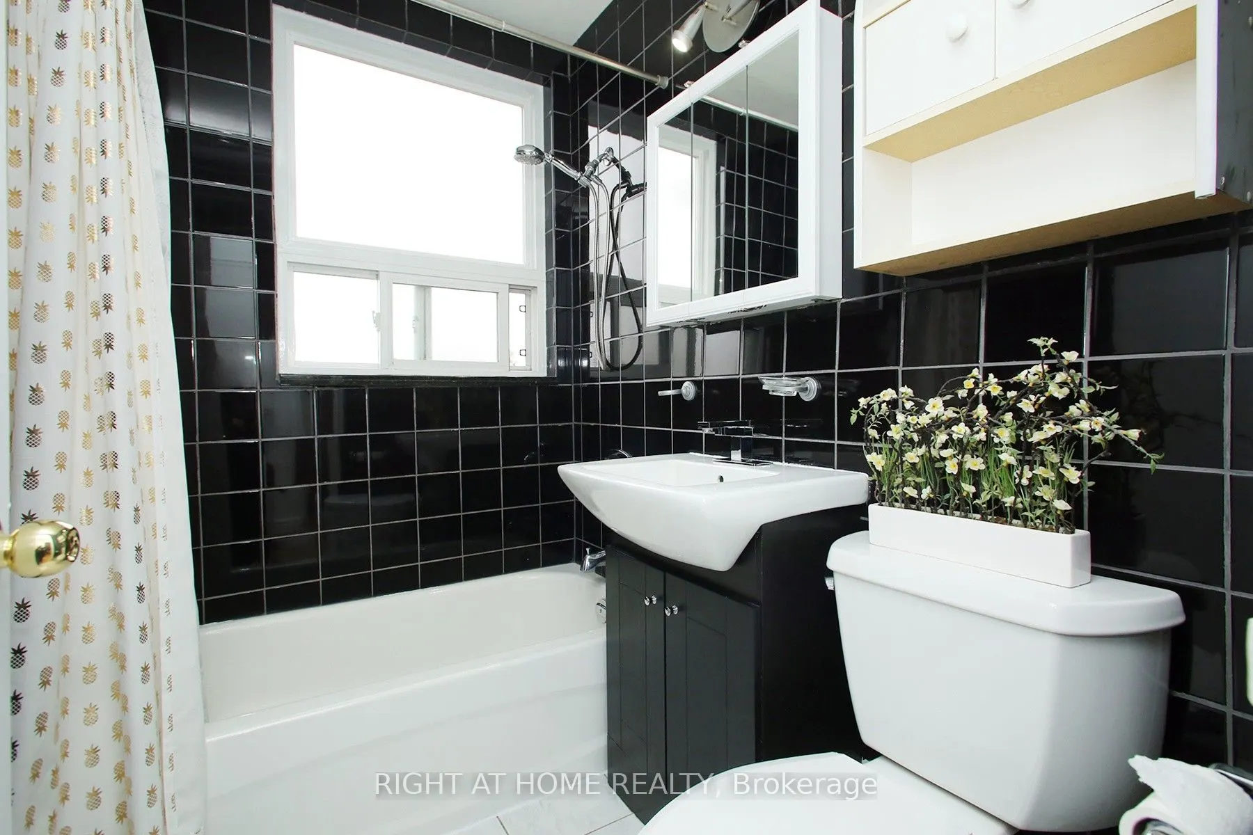 59 Neptune Drive, #301
