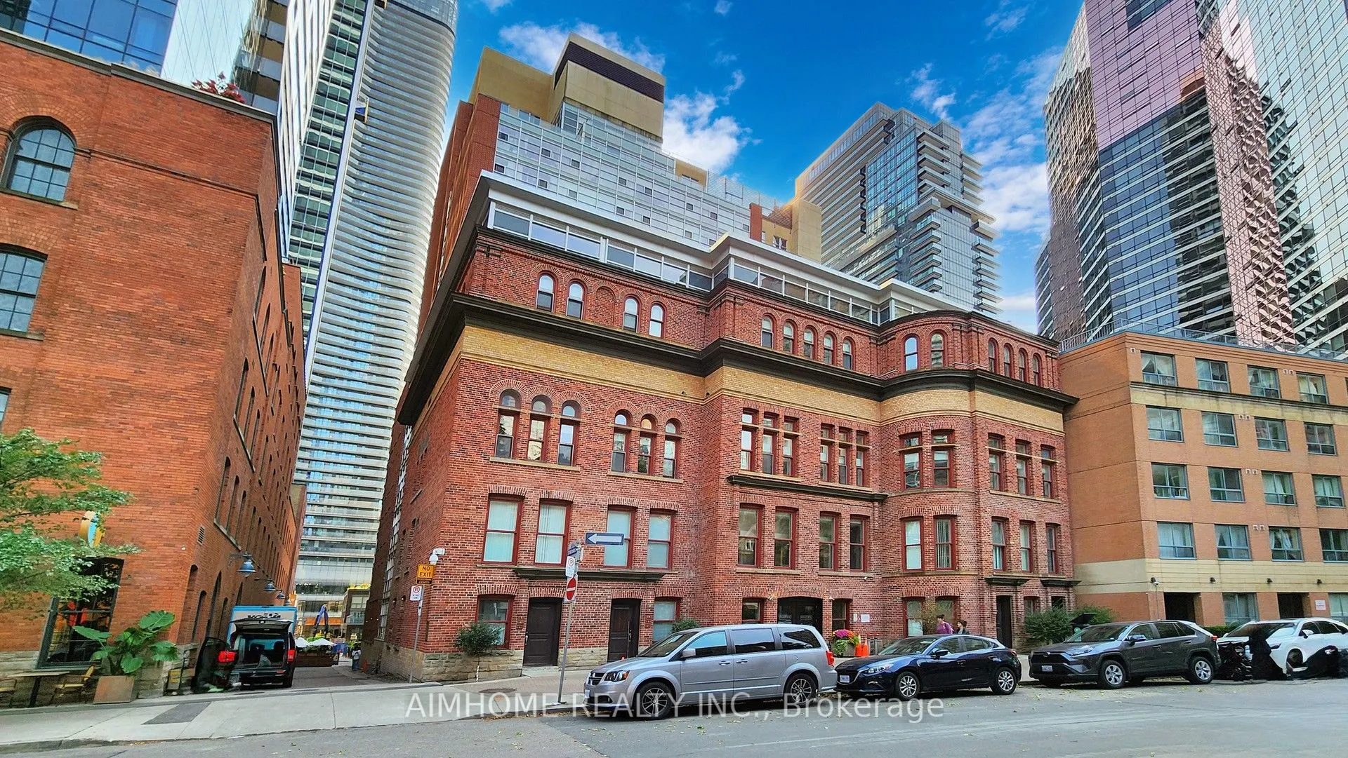 11 St. Joseph Street, #306