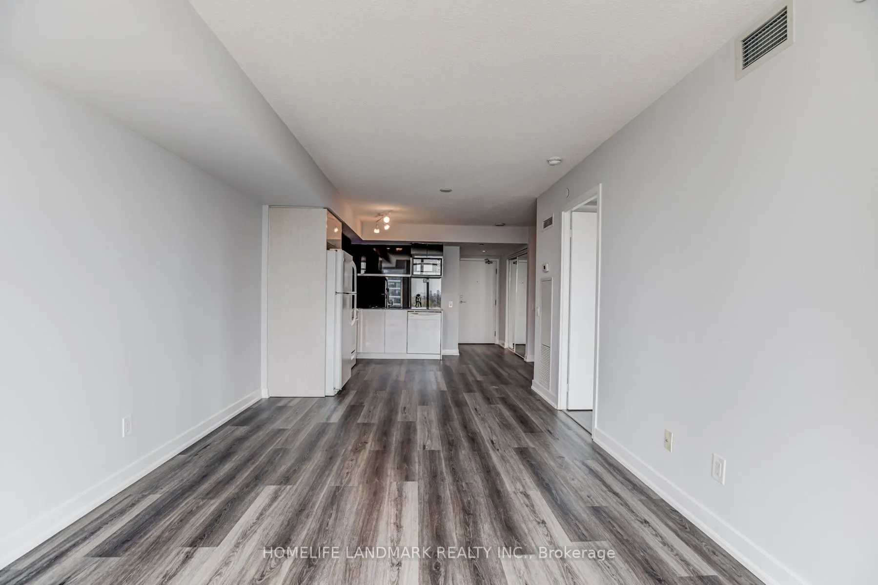 72 Esther Shiner Boulevard, #1003