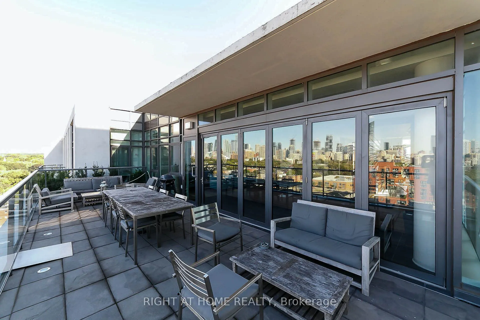 260 Sackville Street, #201