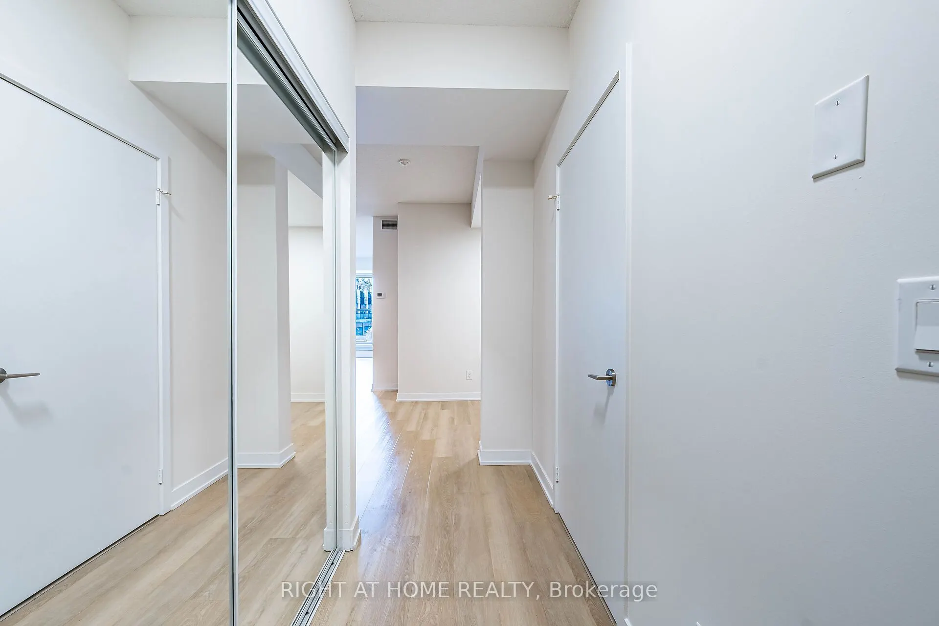 260 Sackville Street, #201
